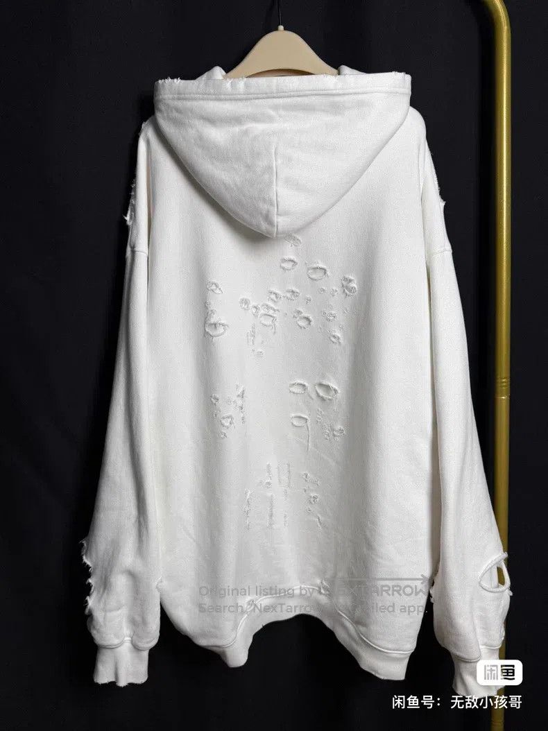 Balenciaga Balenciaga White Destroyed Hoodie Size US XXS / EU 40 - 4 Thumbnail