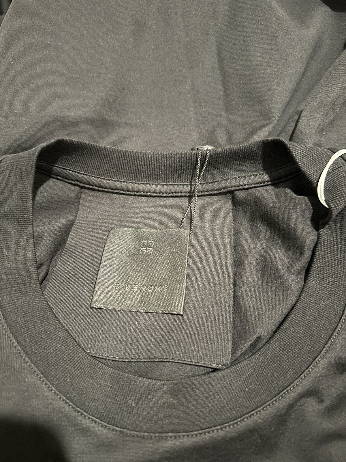Givenchy GIVENCHY Archetype oversized t-shirt in cotton Size US M / EU 48-50 / 2 - 3 Thumbnail