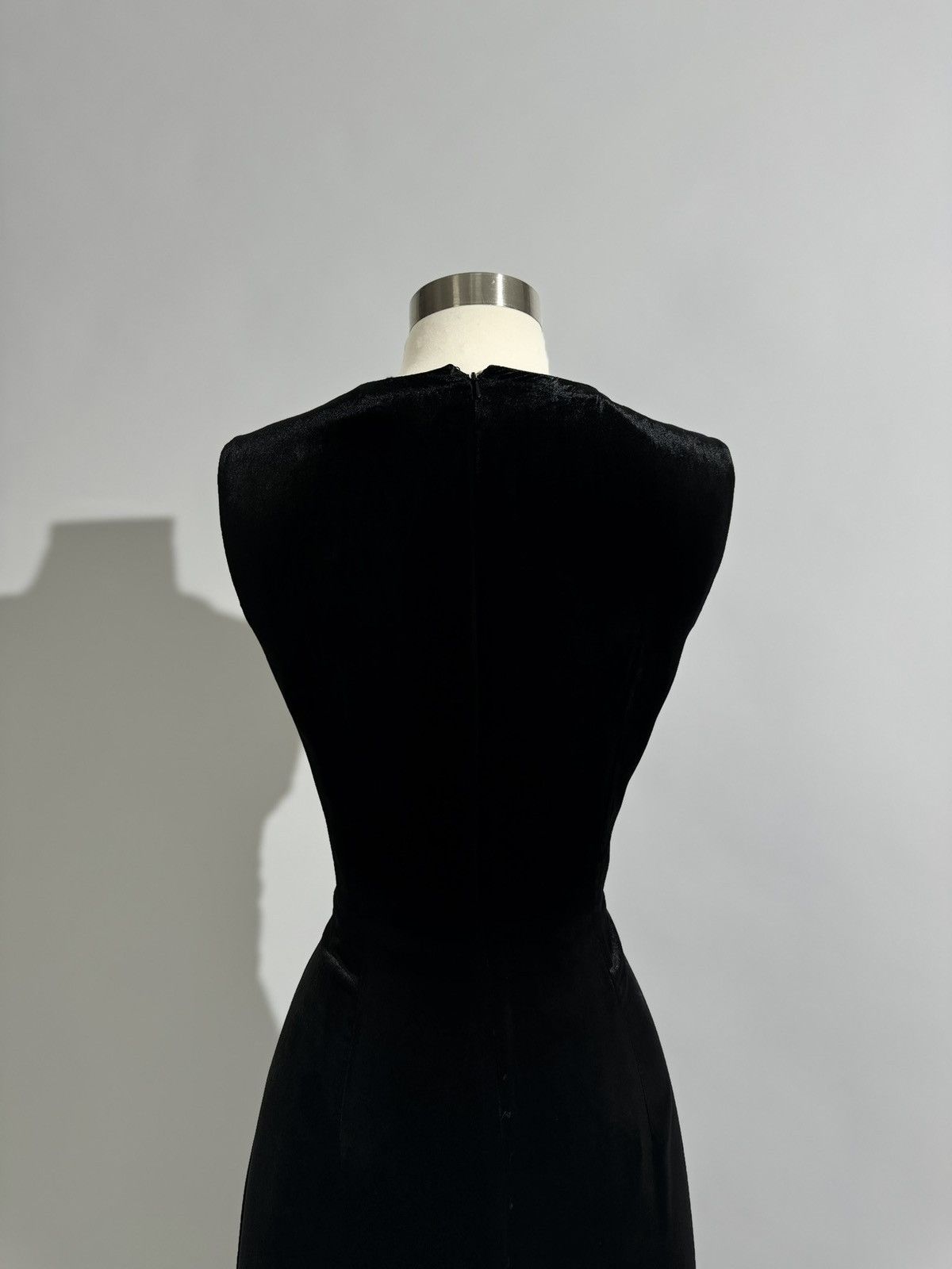 Other Brand New US 8 SAFIYAA Pearl Cape Evening Gown Size M / US 6-8 / IT 42-44 - 10 Thumbnail