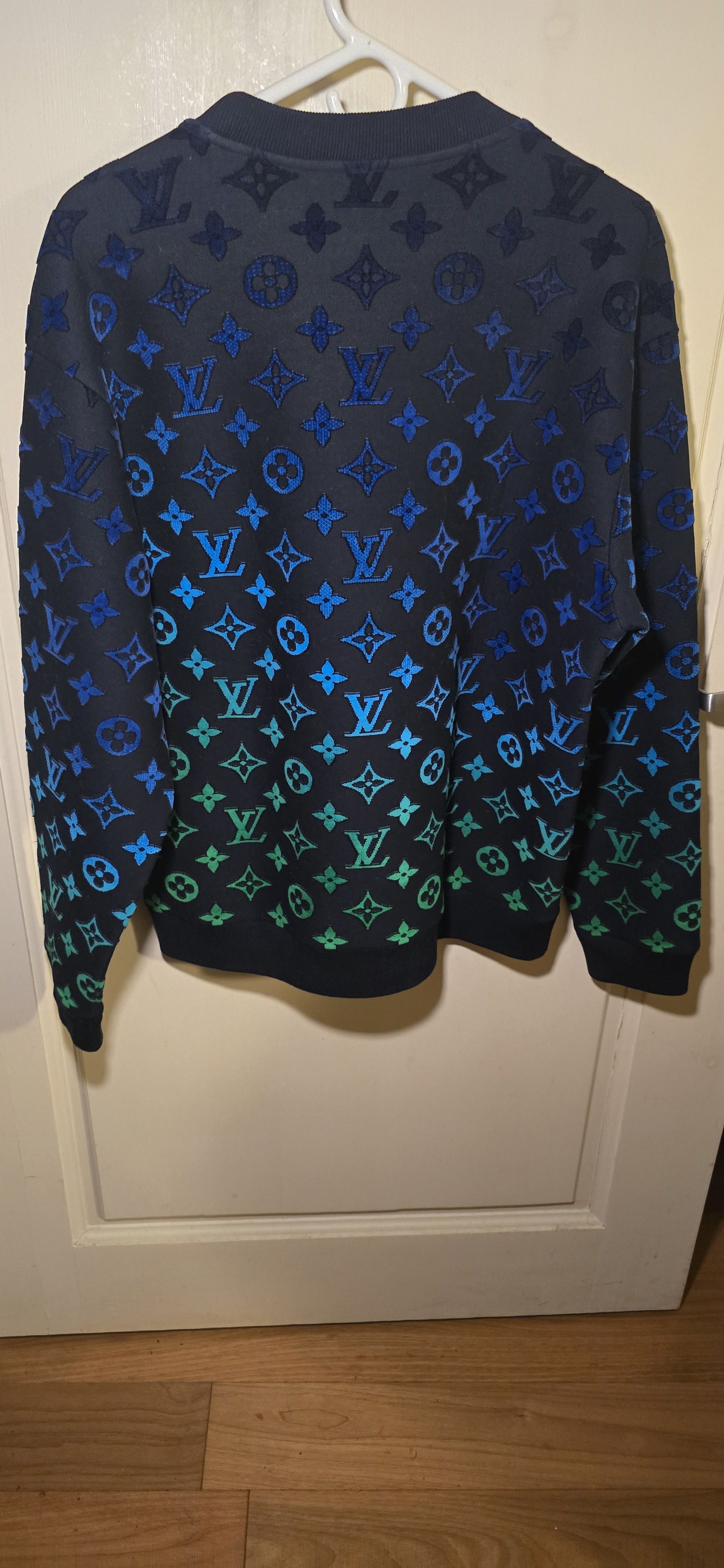 Louis Vuitton Louis Vuitton Monogram Coupe Gradient Sweatshirt🔥🌊🌎 Sz L Size US L / EU 52-54 / 3 - 8 Thumbnail