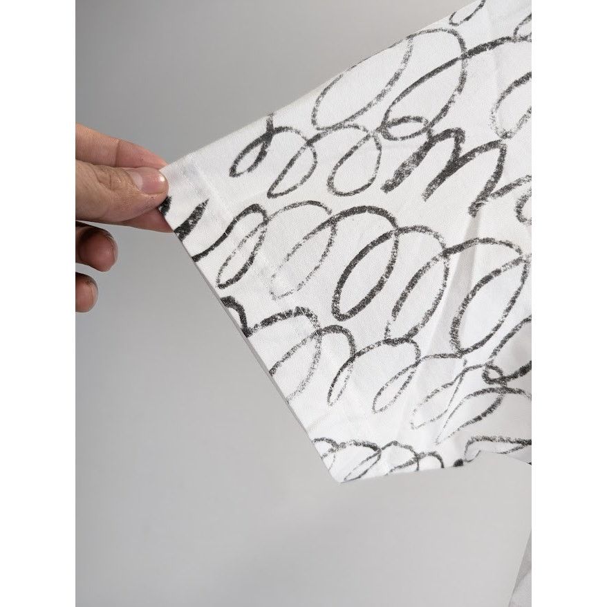 Marni o1rshd1 Scribbled Marni Organic Jersey T-Shirt in Lily White Size US M / EU 48-50 / 2 - 8 Thumbnail