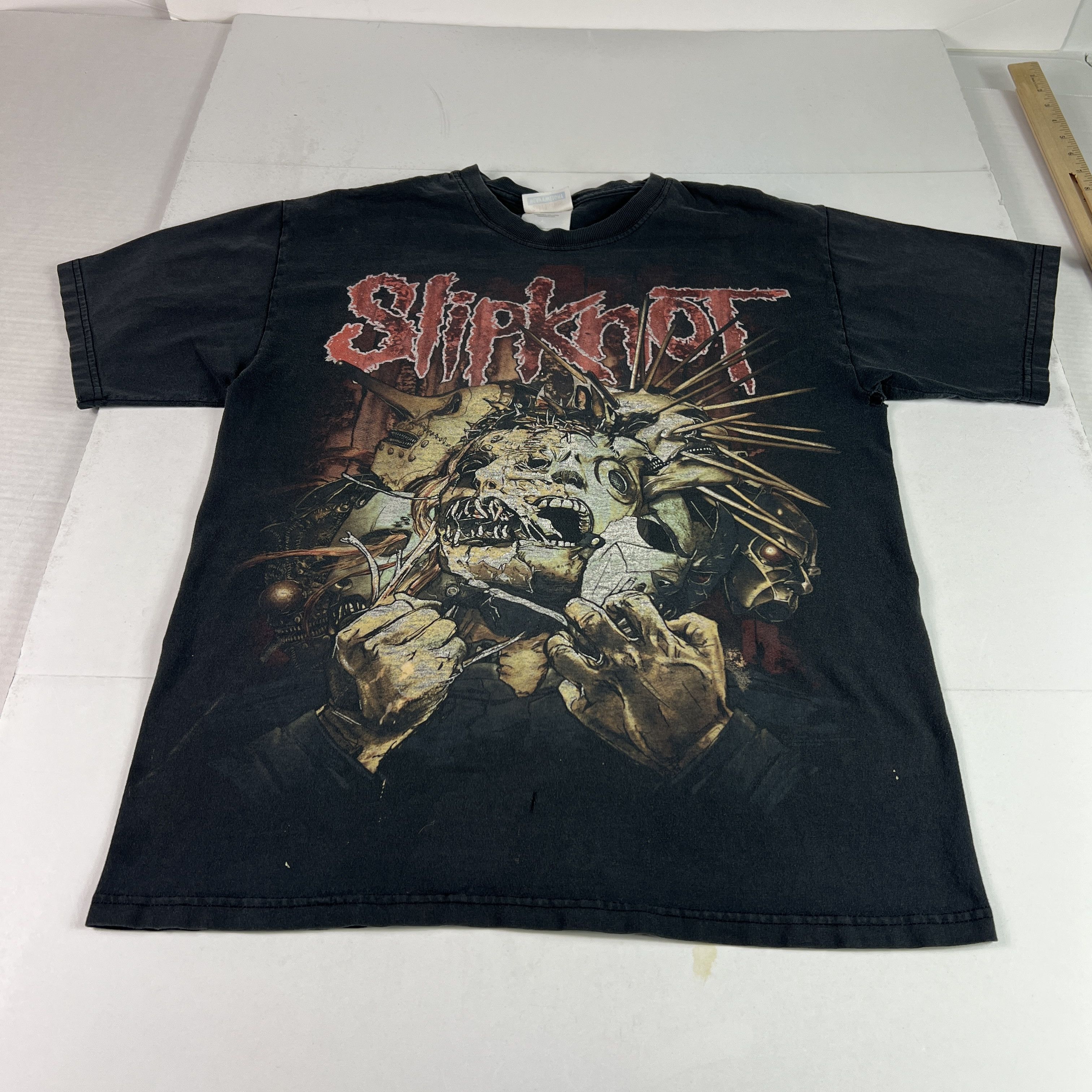Hanes VTG 90s Slipknot Shave Mask Shirt Thrashed Metal Tee Tag M Size US M / EU 48-50 / 2 - 1 Thumbnail