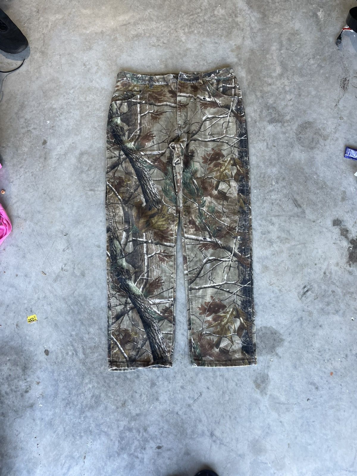 Realtree × Vintage Vintage 90s Wrangler Realtree Camo Pants Baggy Look Size US 32 / EU 48 - 1 Thumbnail