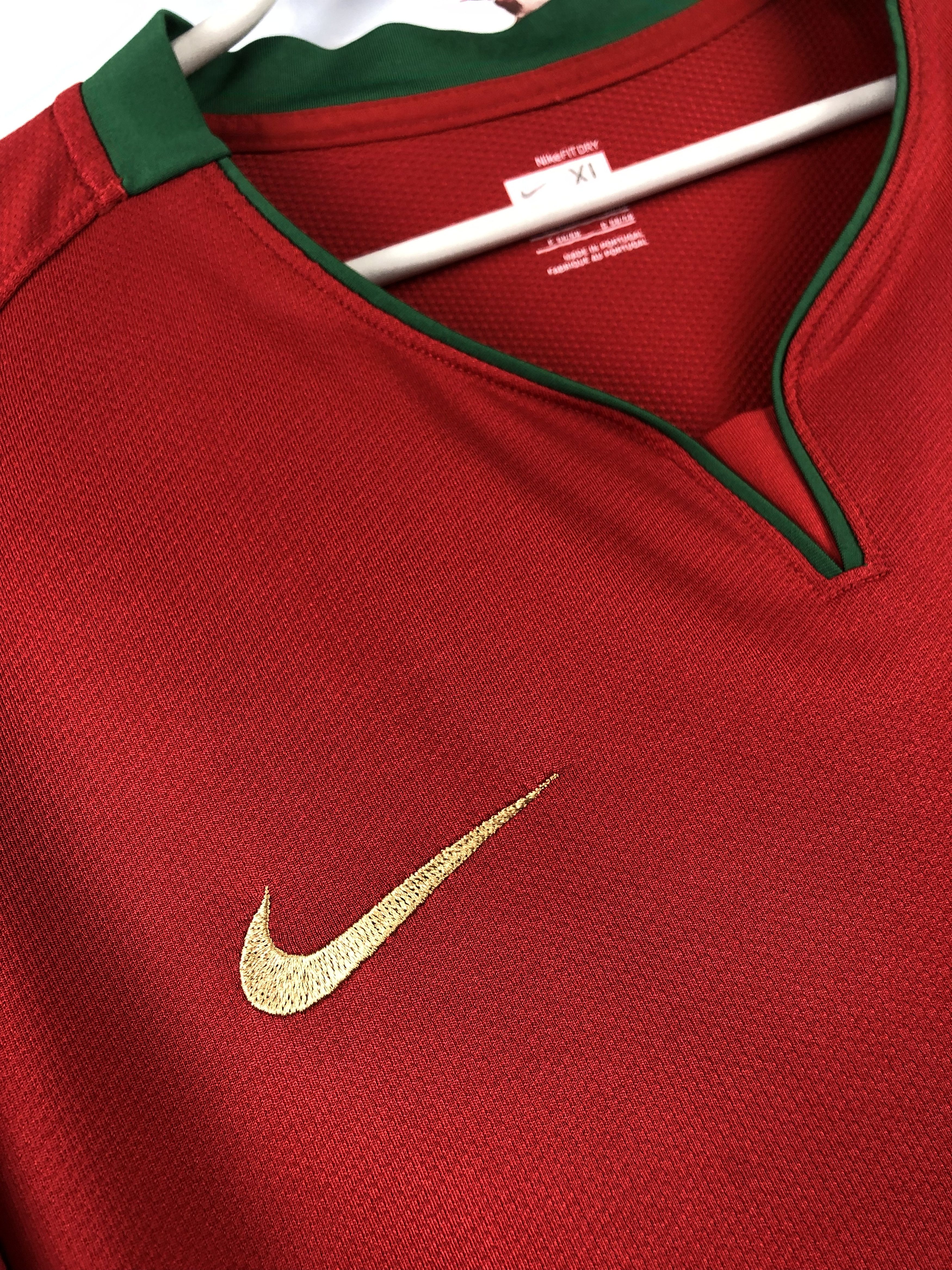 Nike Portugal football shirt 2008 Nike Jersey Ronaldo National Size US XL / EU 56 / 4 - 6 Thumbnail