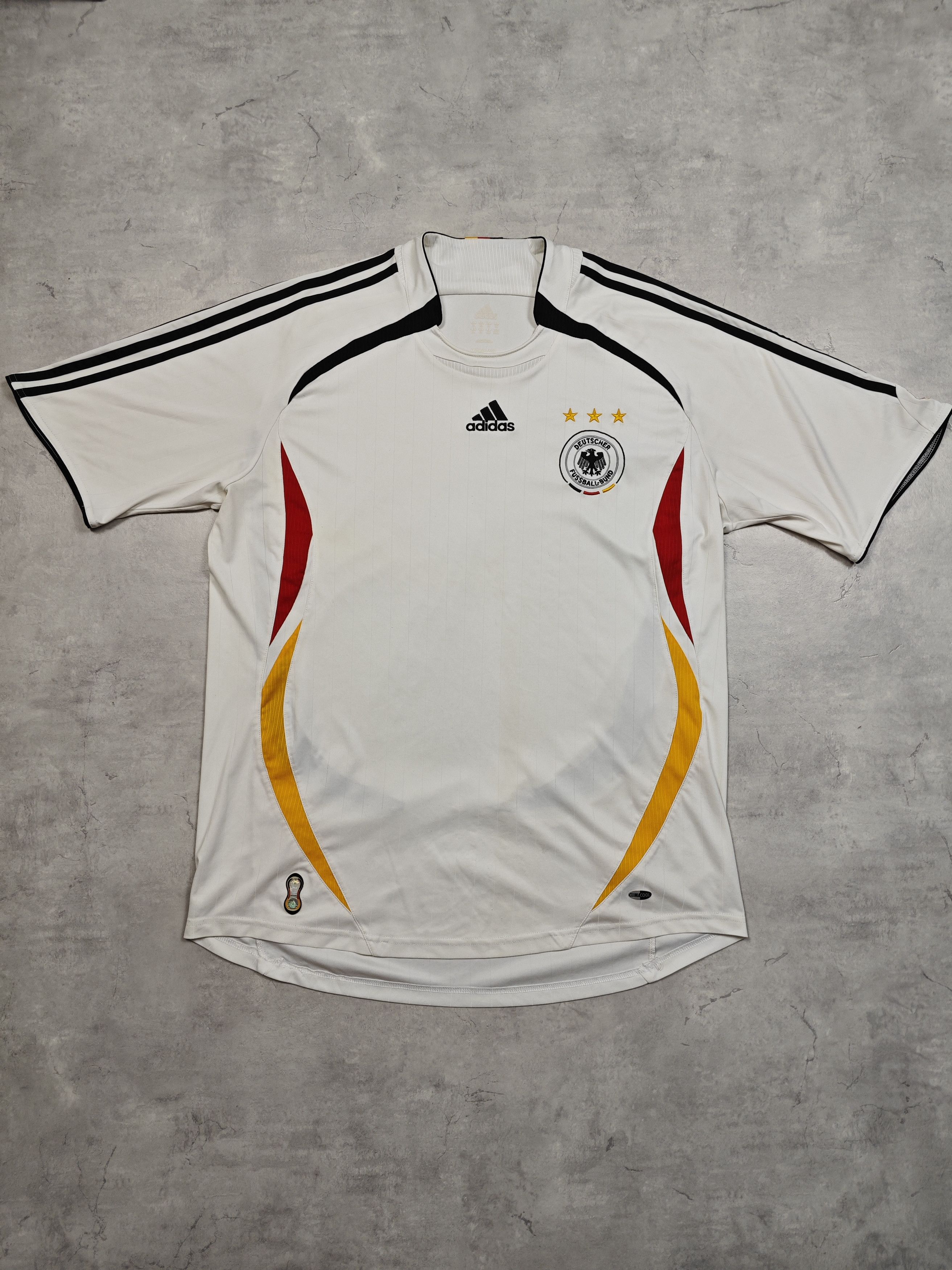 Adidas Adidas Germany Vintage Jersey Size US L / EU 52-54 / 3 - 1 Thumbnail