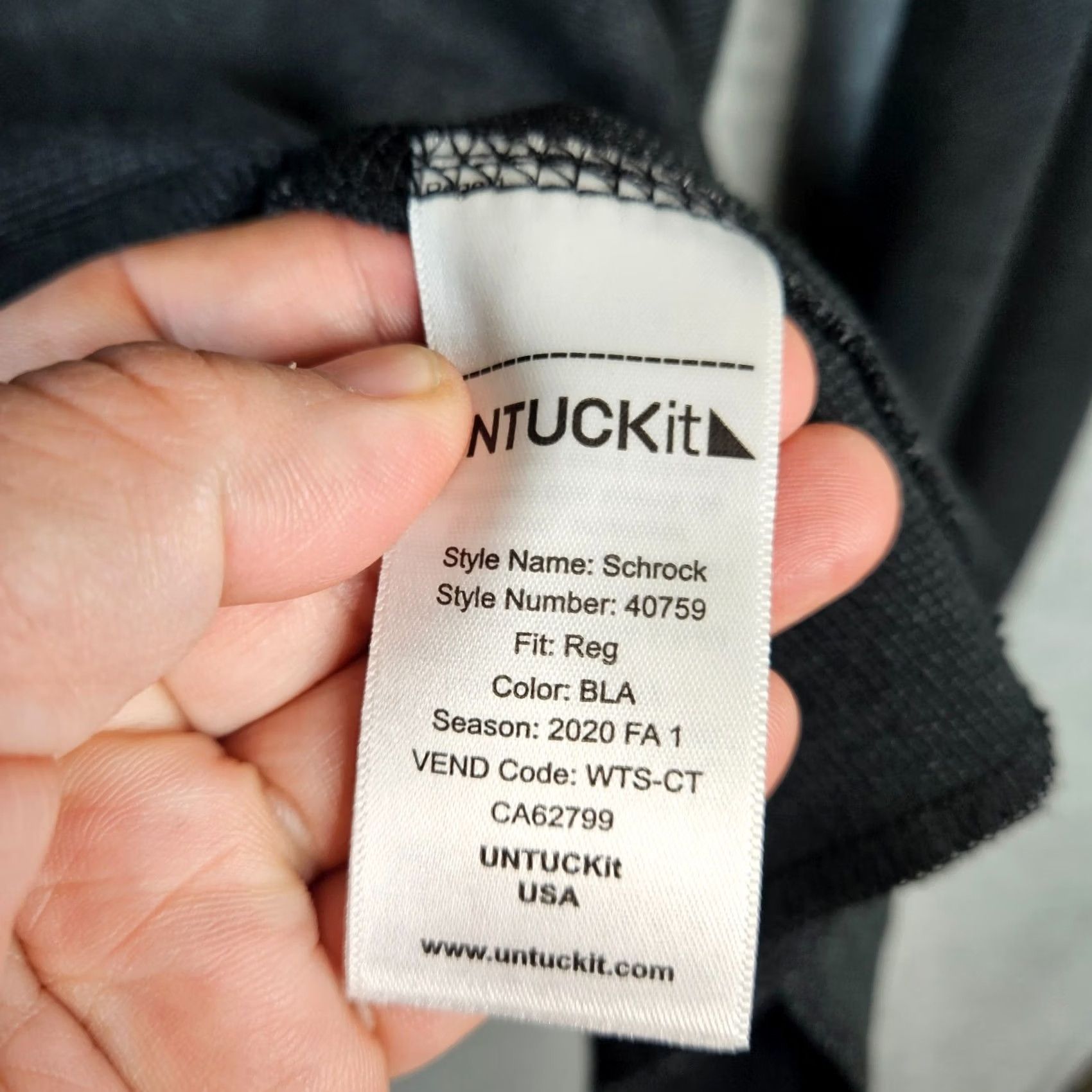 UNTUCKit UNTUCKit Schrock Dark Gray Henley Button Up Top Men’s Size XXL Shirt Men 2XL Gray Henley Button Up Shirt Mens XXL Size US XXL / EU 58 / 5 - 3 Thumbnail