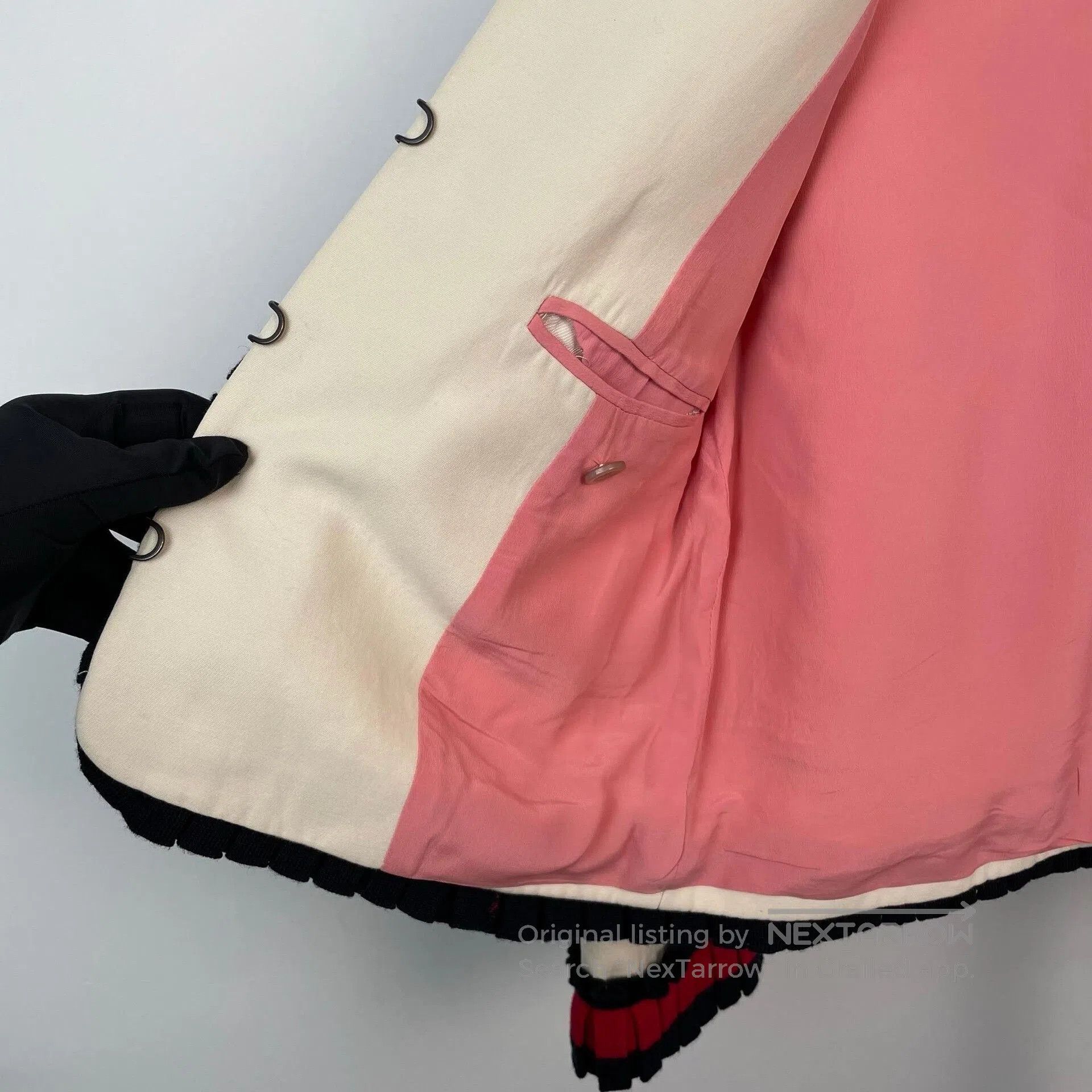 Gucci Gucci White Coat w/ Red Blue Trim Size 38. Size S / US 4 / IT 40 - 4 Thumbnail