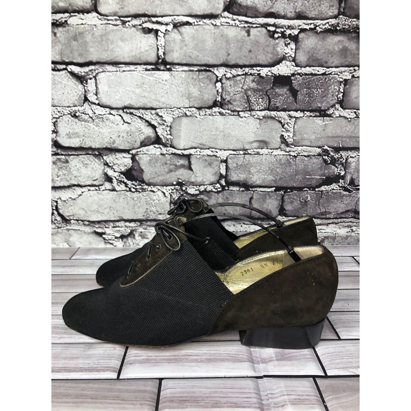 Walter Steiger Walter Steiger Black Suede Leather Lace Up Low Heel Oxfords Size US 5.5 / IT 35.5 - 12 Thumbnail