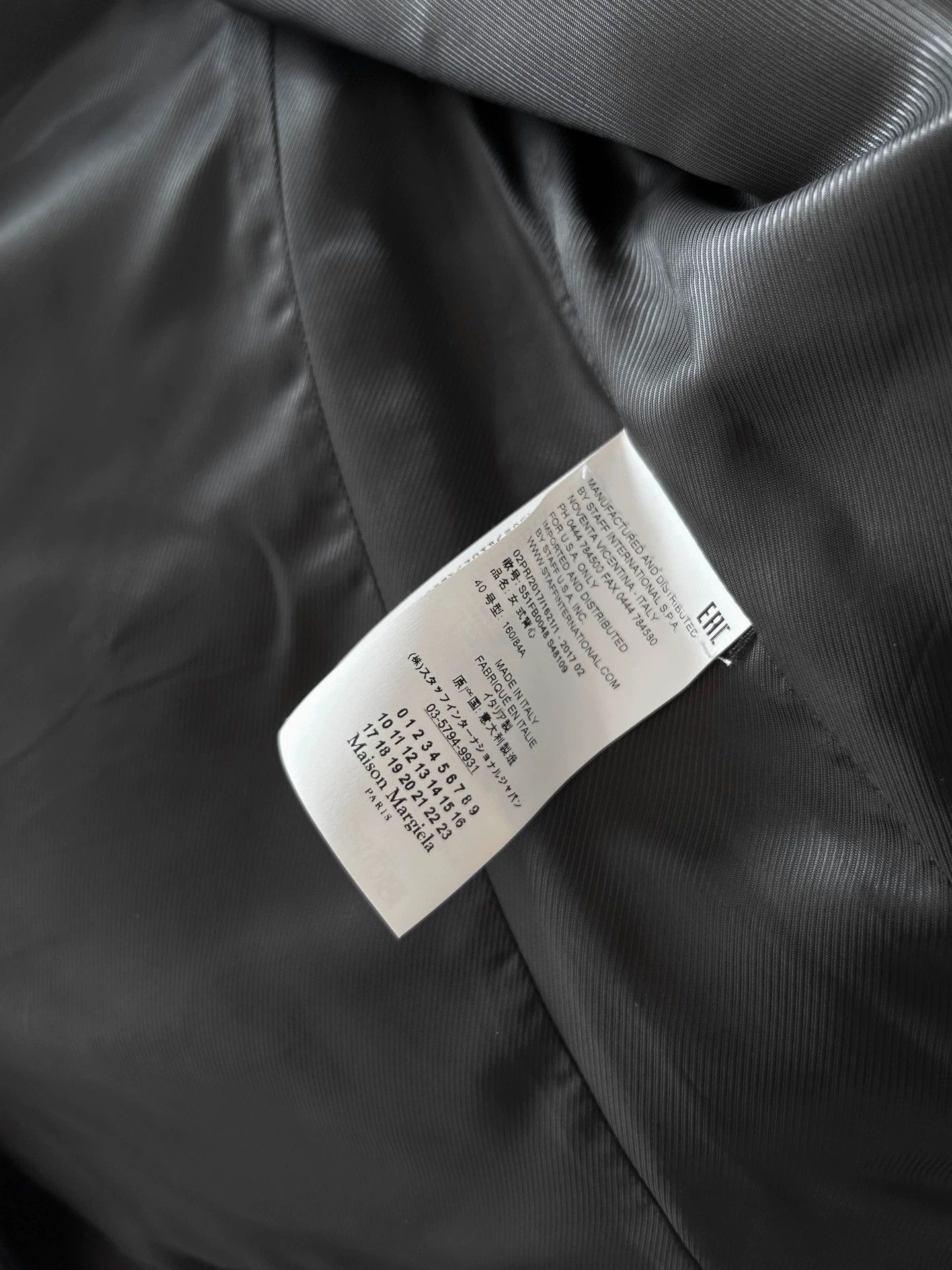 Maison Margiela Maison Margiela A/W17 Color-Blocked Waistcoat Black Size S / US 4 / IT 40 - 6 Thumbnail