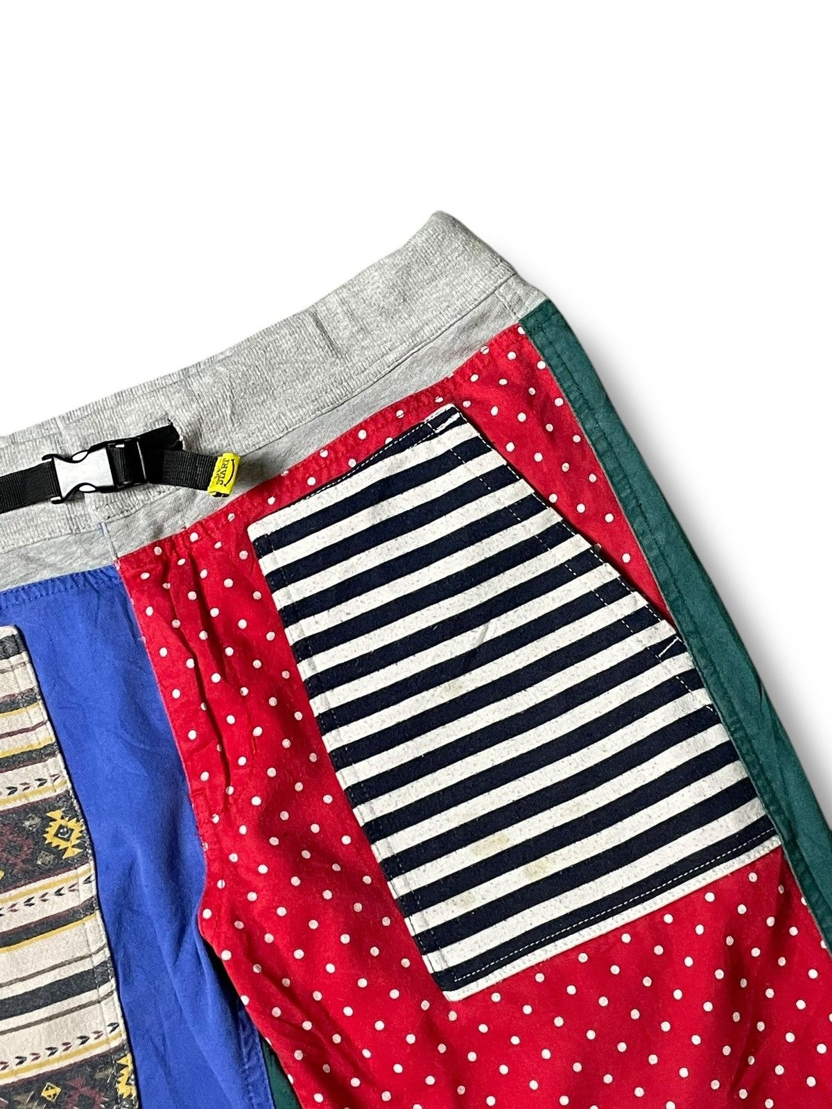 Designer × Japanese Brand UP Start Brand Colourblock Shorts (65) Size US 34 / EU 50 - 2 Thumbnail