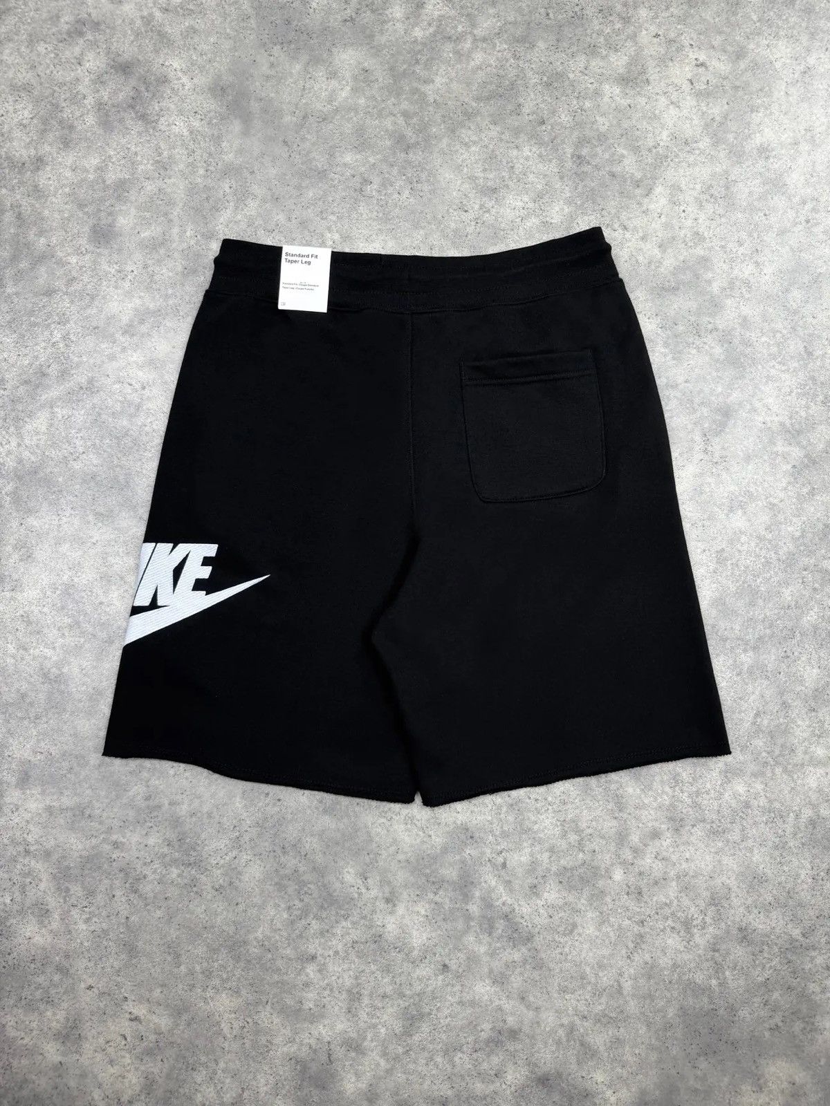Nike 🔥Nike Alumni Shorts Size US 33 - 6 Thumbnail