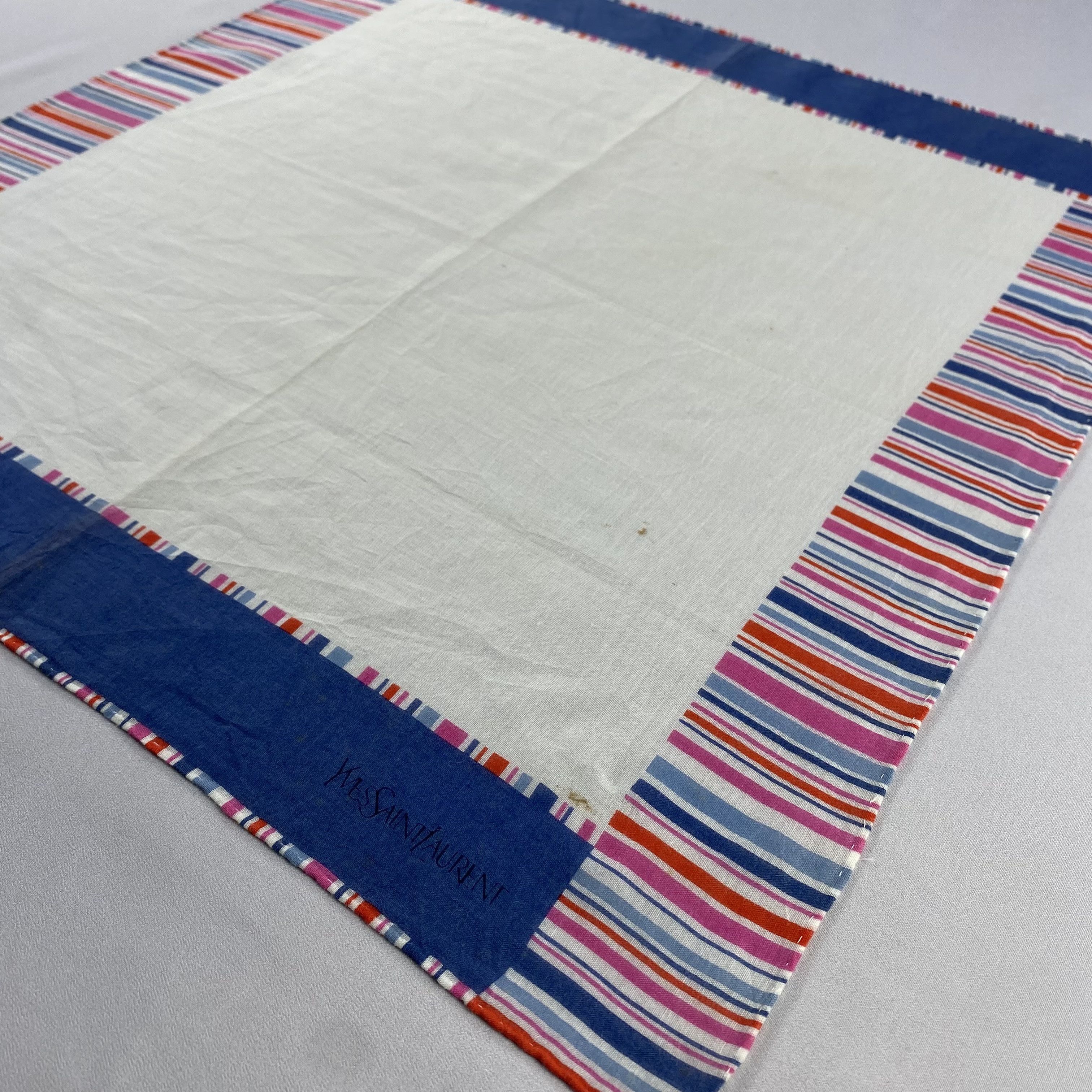 Vintage Yves Saint Laurent Handkerchief / Neckerchief-P1181 Size ONE SIZE - 2 Thumbnail