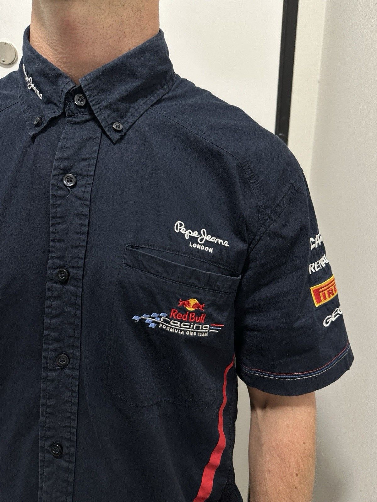 Pepe Jeans Pepe Jeans Red Bull Mens Shirt Formula One F1 Infiniti Size US M / EU 48-50 / 2 - 4 Thumbnail