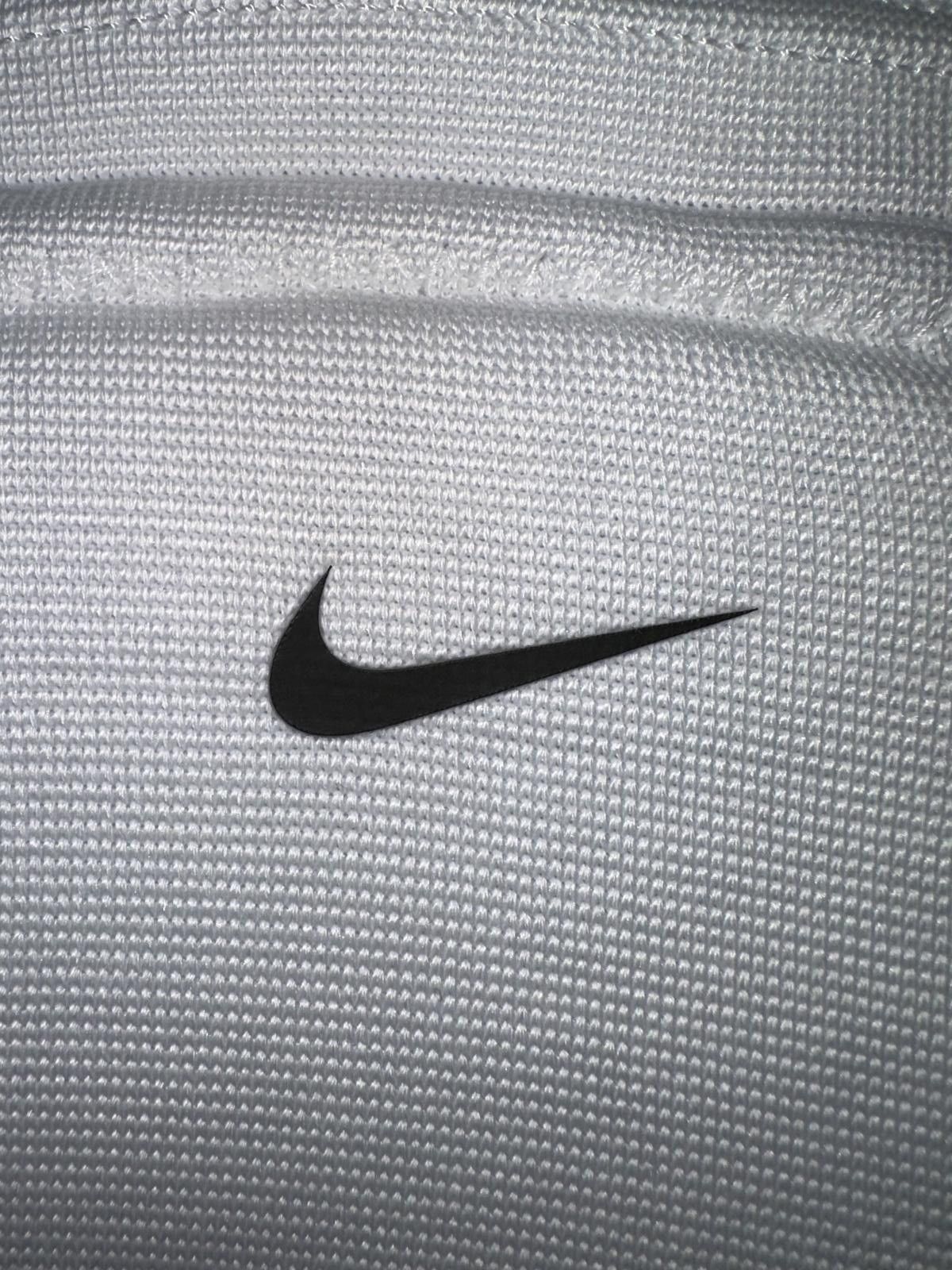Nike Nike Varsity White Knee Pad XS/Small Size ONE SIZE - 2 Thumbnail