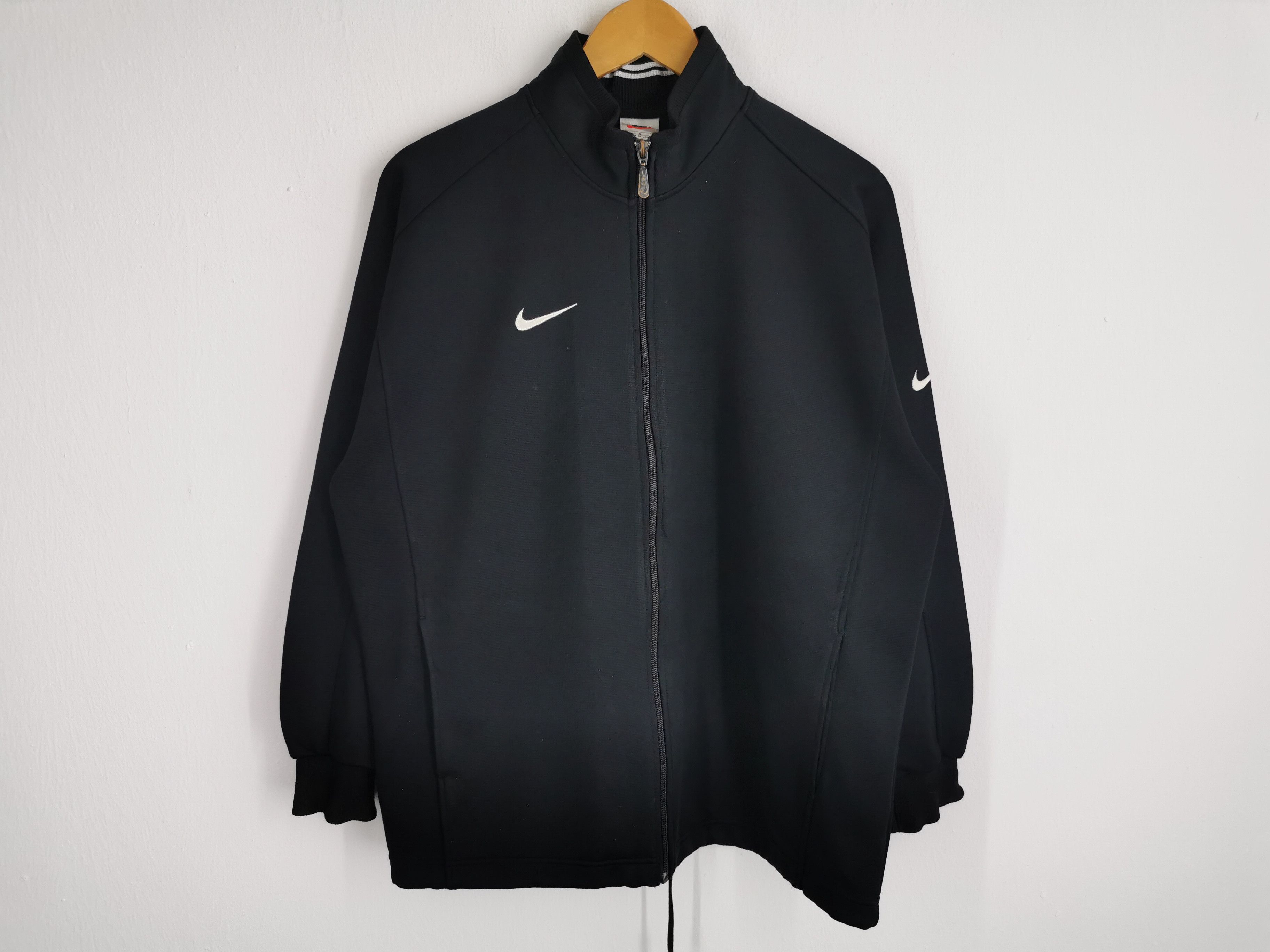 Nike Vintage 90s Nike Swoosh Tracktop Jacket Made In Japan Size L Size US L / EU 52-54 / 3 - 2 Thumbnail