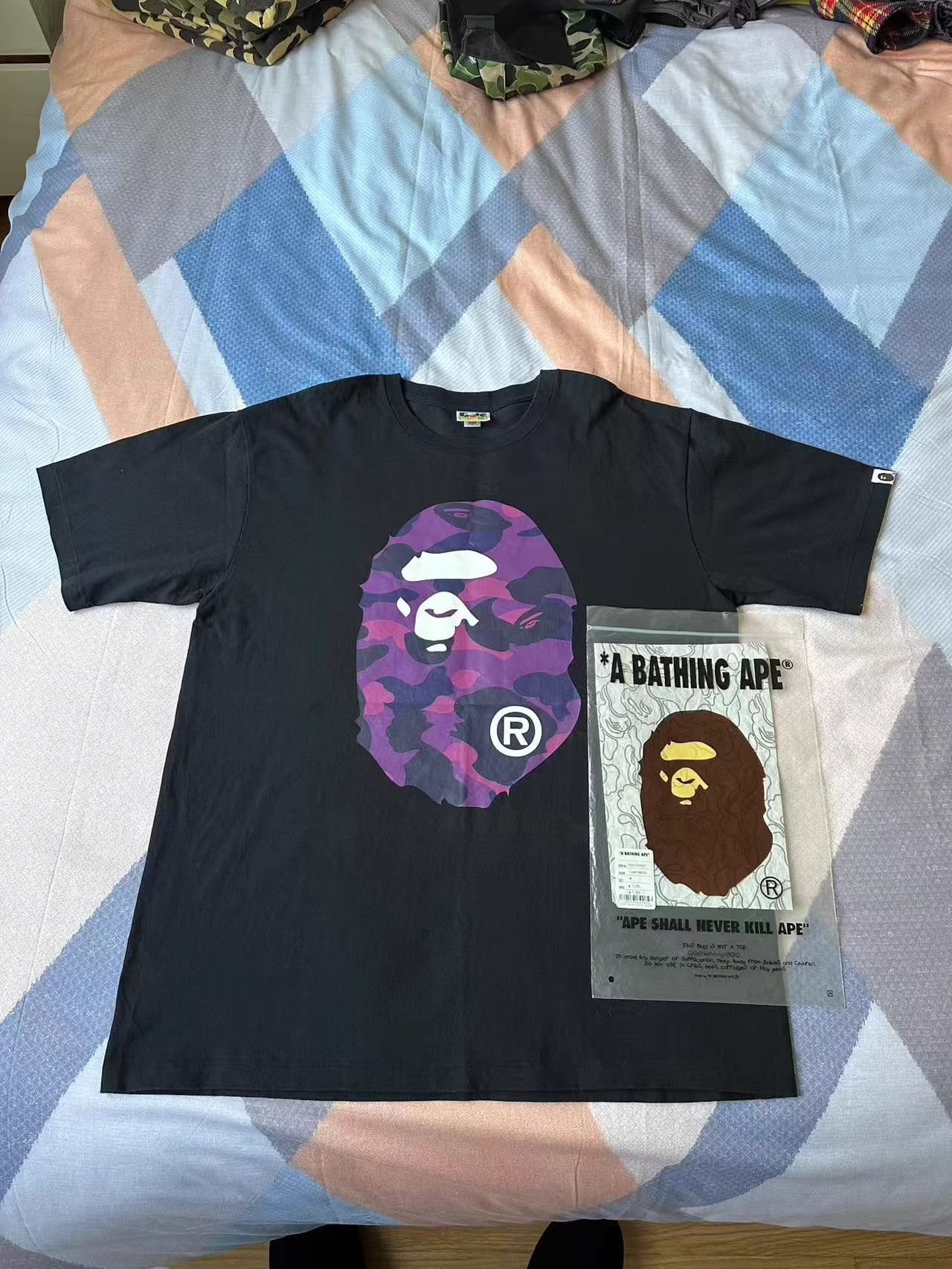 Bape BAPE Ape Print Short Sleeve T-Shirt K5 Size US XXL / EU 58 / 5 - 1 Thumbnail