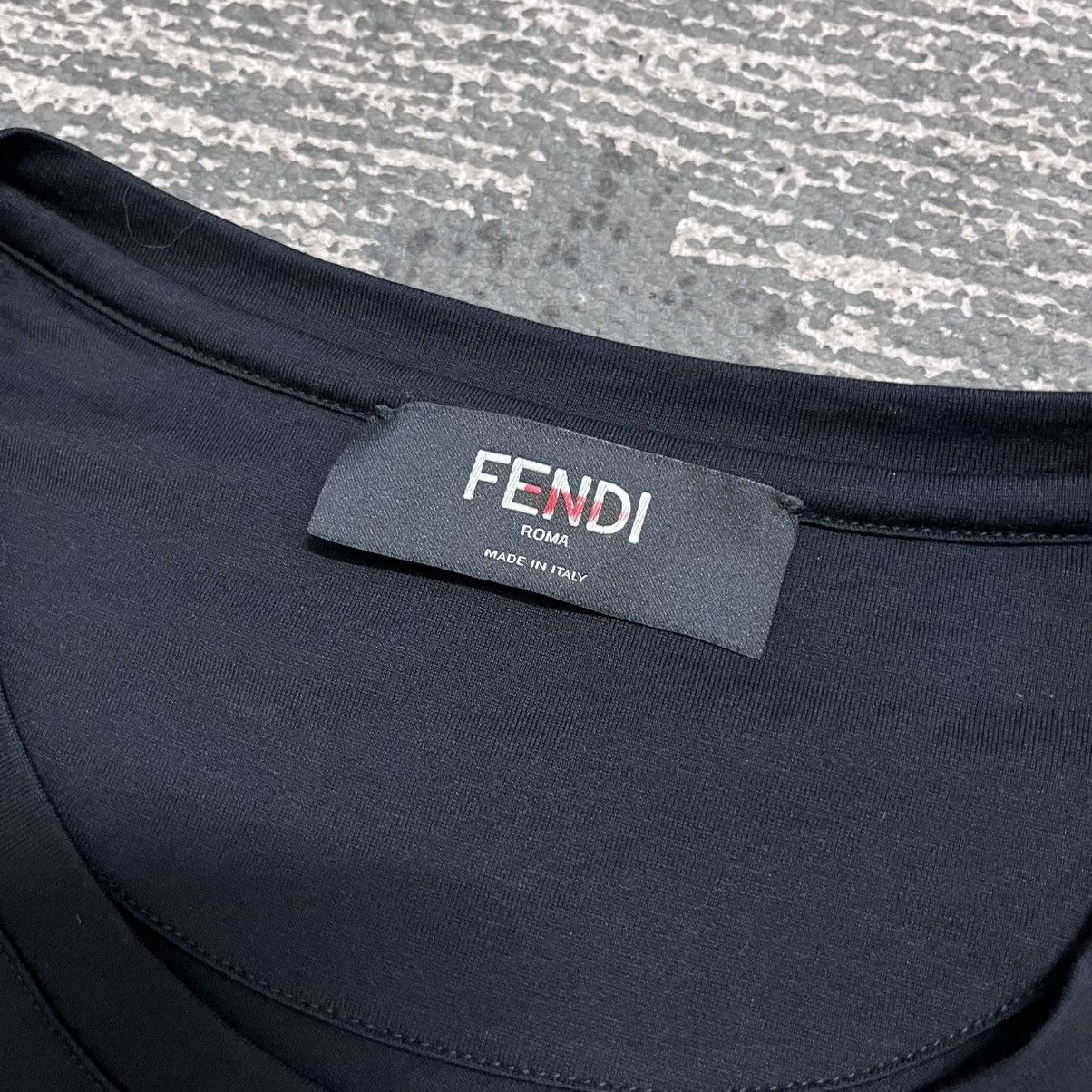 Fendi Authentic Fendi Roma Italy Reflector Logo Shirt Size US XXL / EU 58 / 5 - 6 Thumbnail