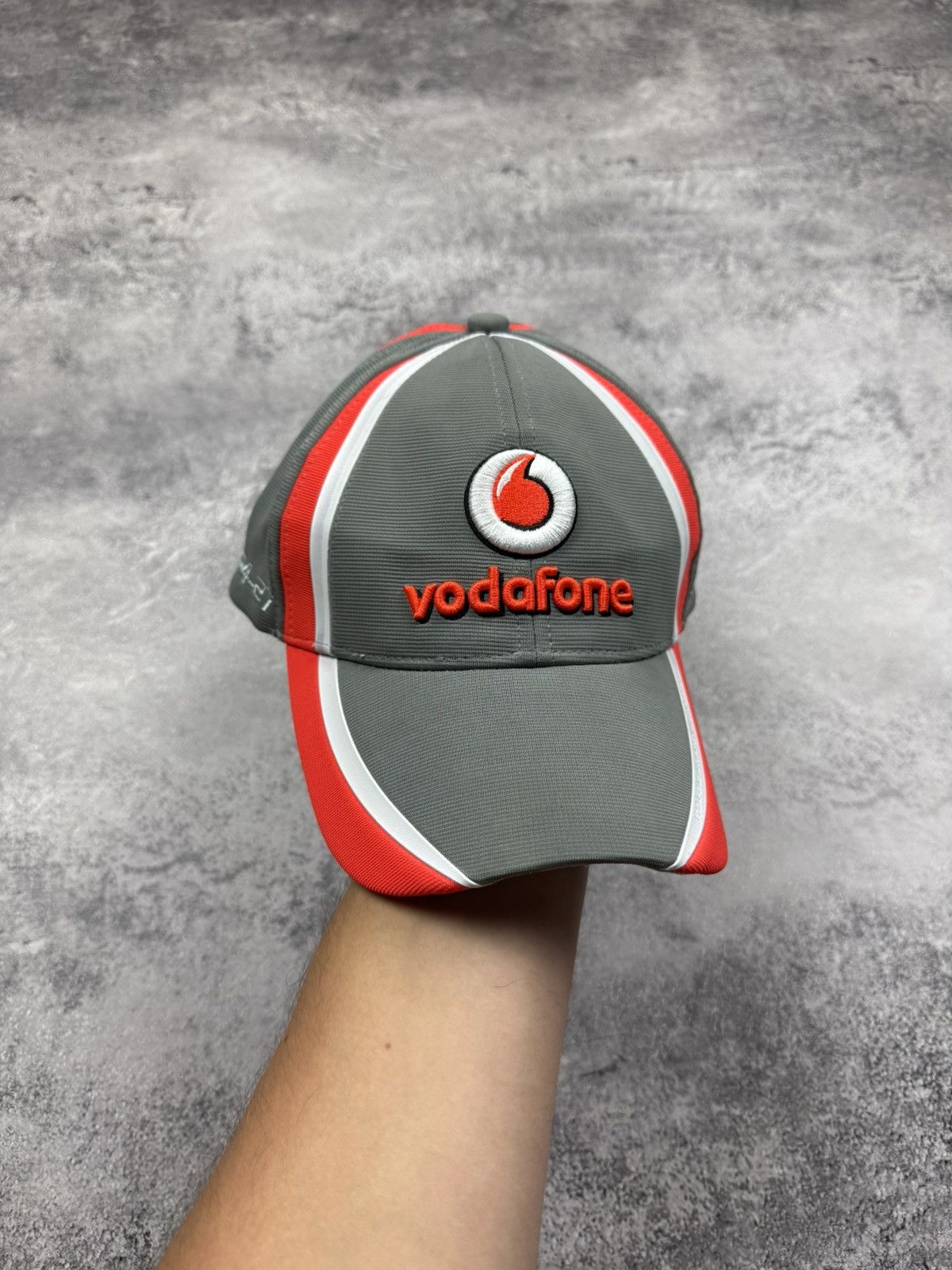 Malcolm McLaren Vintage Vodafone McLaren Mercedes F1 Racing Cap Hat MP4-27 Size ONE SIZE - 2 Thumbnail