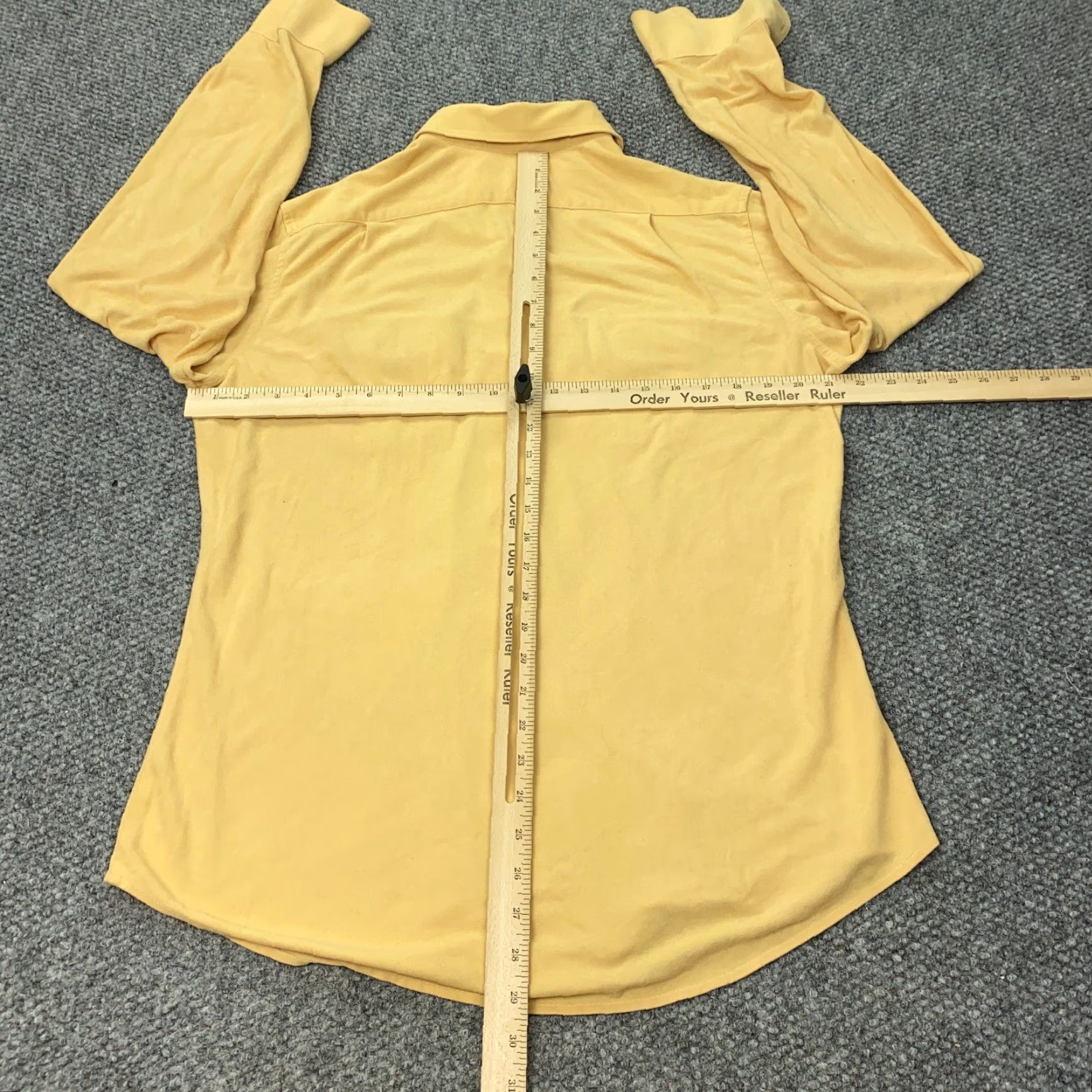 Sears VINTAGE Fieldmaster Sears Shirt Mens Large Pale Yellow 70s Button-Up Long Sleeve Collared Solid Workwear Casual Travel Jeans Shirts? Size US L / EU 52-54 / 3 - 6 Thumbnail