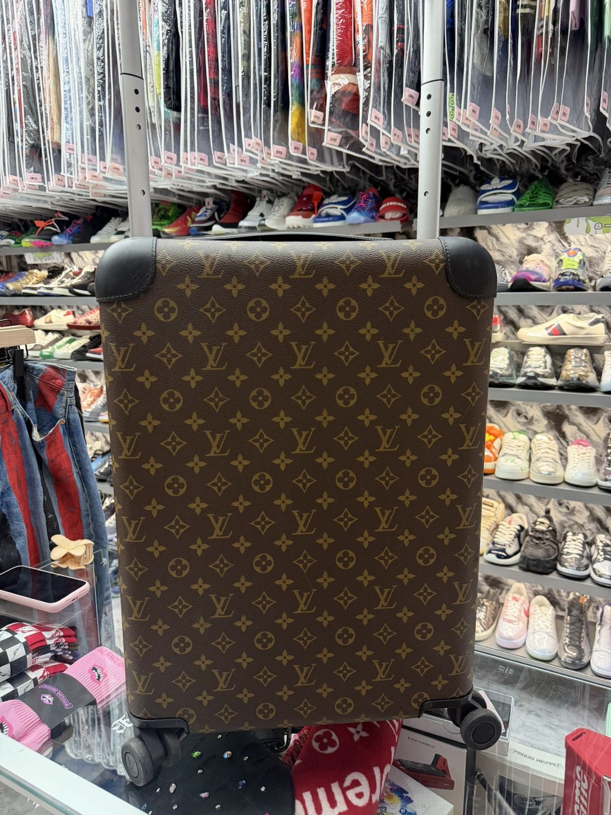 Louis Vuitton Louis Vuitton Horizon 55 Rolling Suit Case Size ONE SIZE - 2 Thumbnail