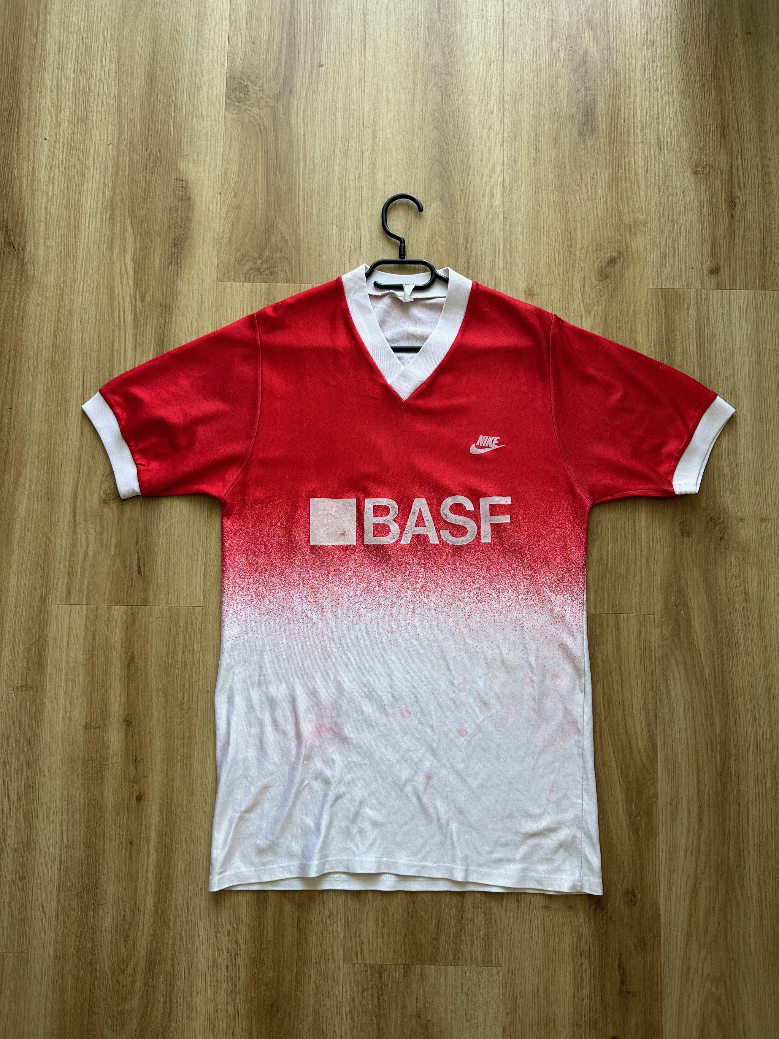 Nike 70's NIKE gradient soccer jersey white / red # 3 Size US M / EU 48-50 / 2 - 15 Thumbnail