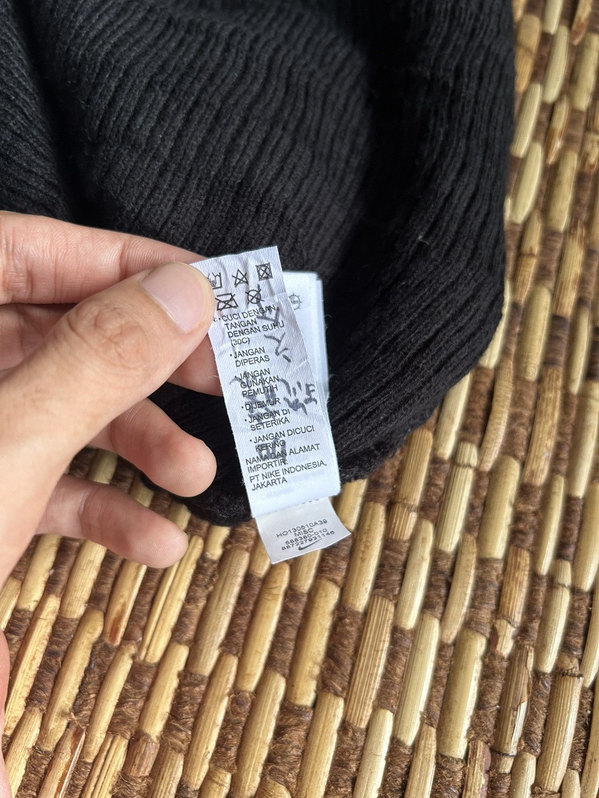 Nike Nike stripe Beanie Hats🔥 Size ONE SIZE - 6 Thumbnail