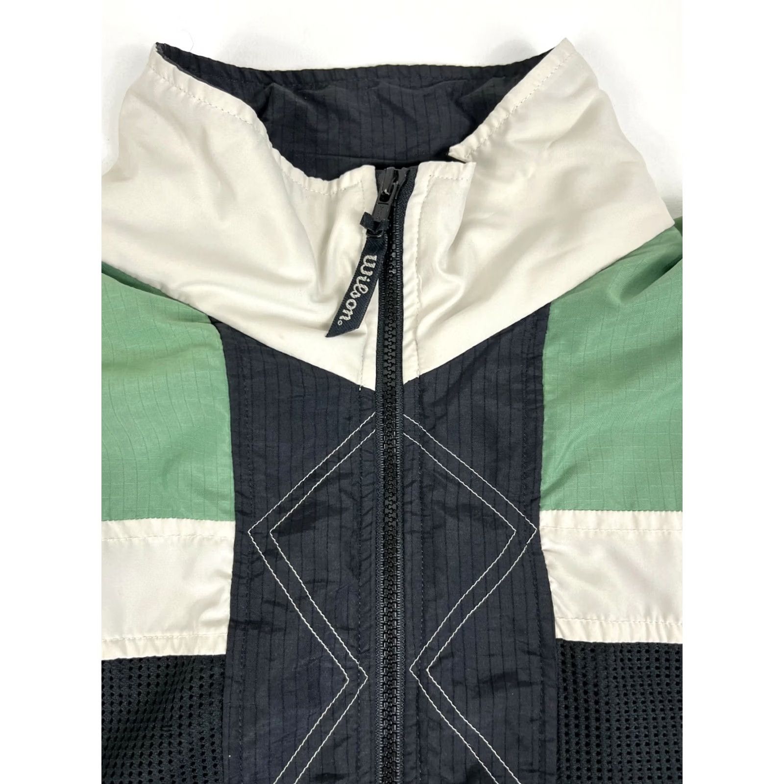 Wilson VINTAGE Nike? Wilson Men's 90s Track Jacket Sz L Windbreaker? Size US L / EU 52-54 / 3 - 4 Thumbnail