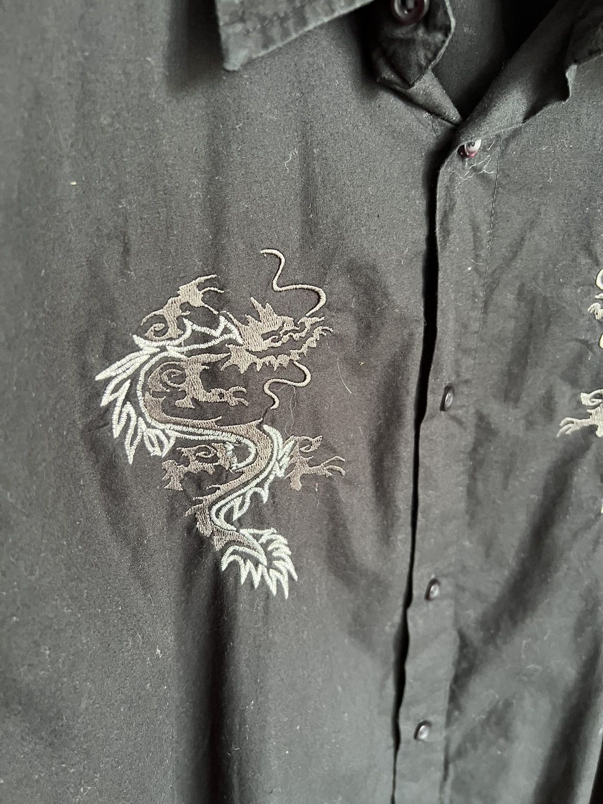 Vintage Y2K Dragon Shirt Button Up Embroidered Print Crazy Style Size US XL / EU 56 / 4 - 5 Thumbnail