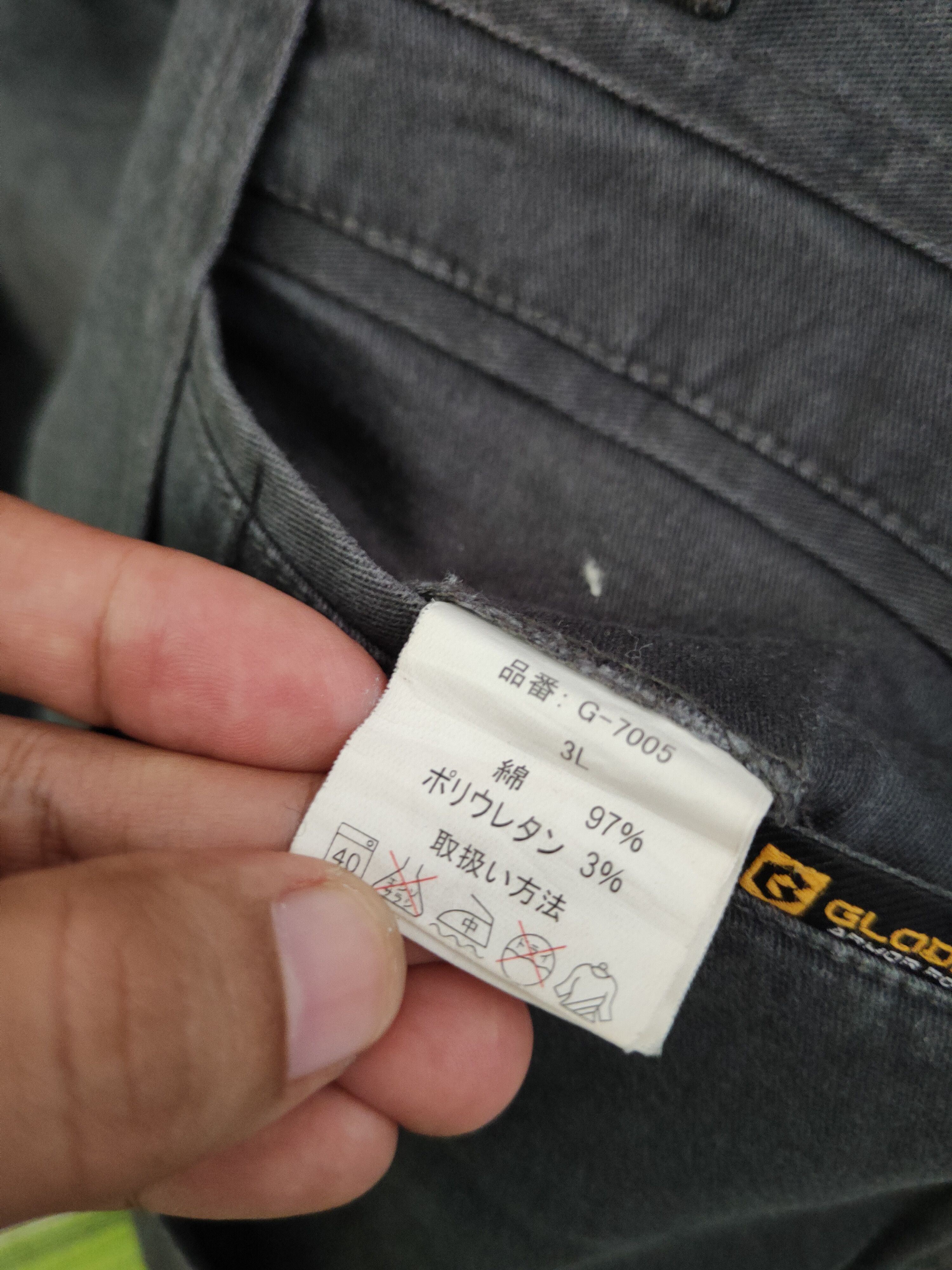 Japanese Brand DL Gladiator Black Faded Multipocket Cargo Pants #2345 Size 34" / US 12 / IT 48 - 12 Thumbnail