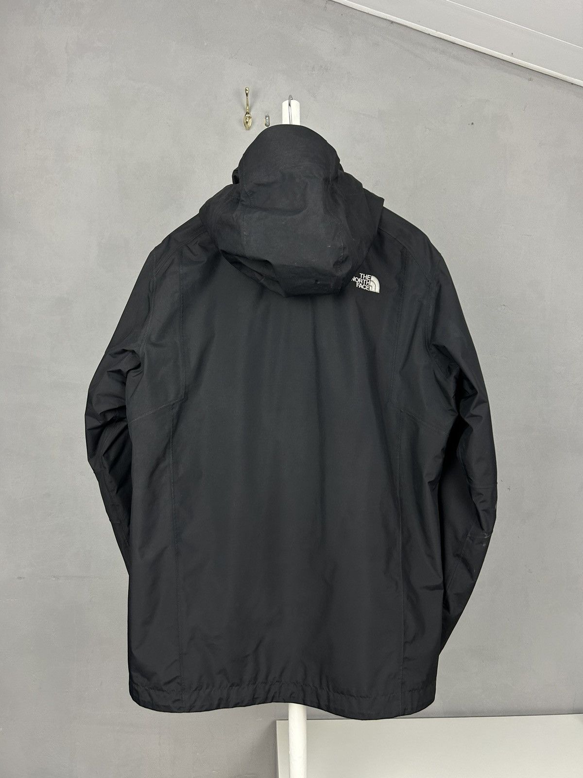 The North Face The North Face HyVent Jacket Black Waterproof Men’s Size US L / EU 52-54 / 3 - 7 Thumbnail