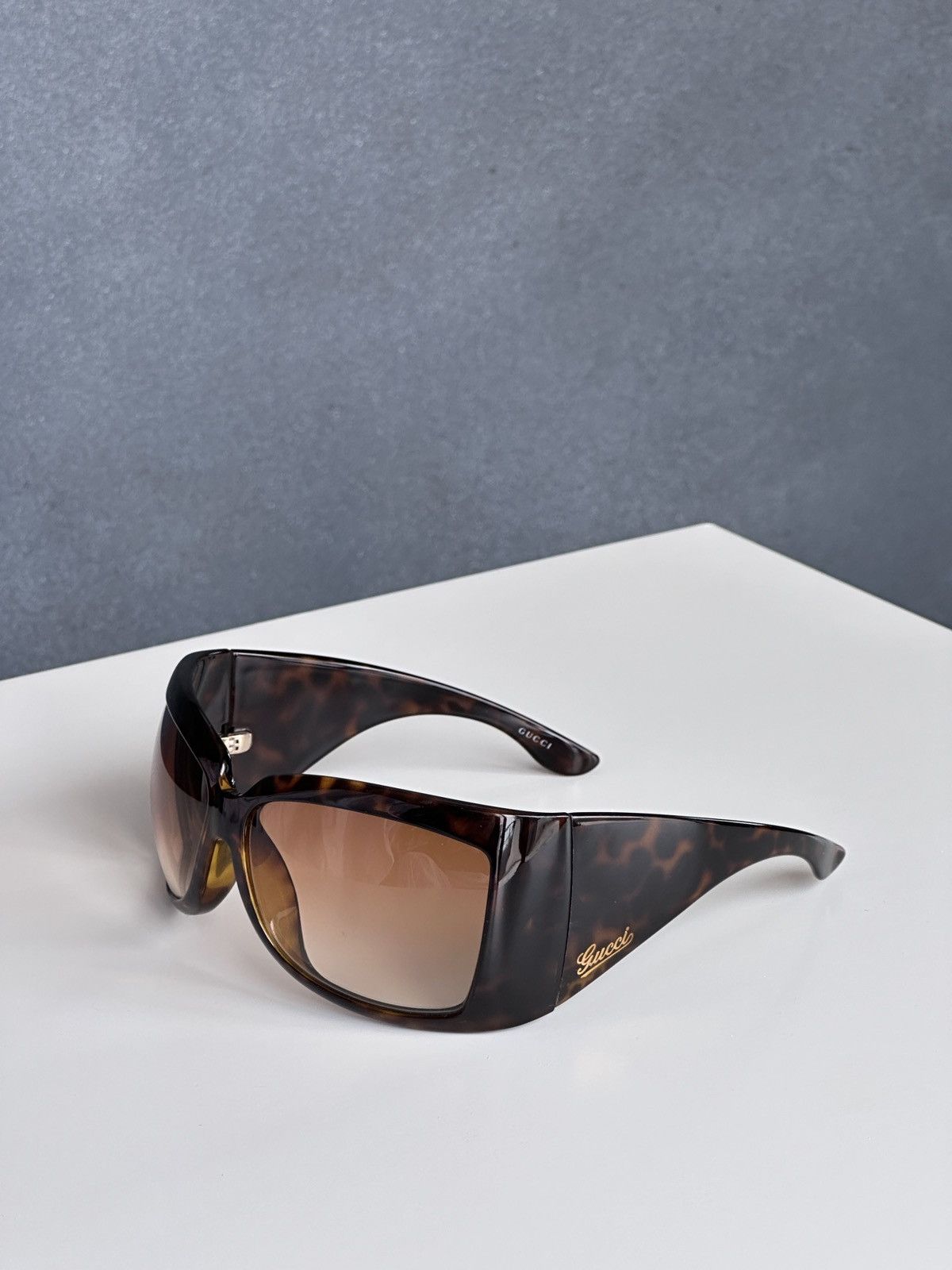 Gucci GUCCI Shield Mask Oversized Sunglasses Leopard GG 2961/S Y2K Size ONE SIZE - 1 Thumbnail
