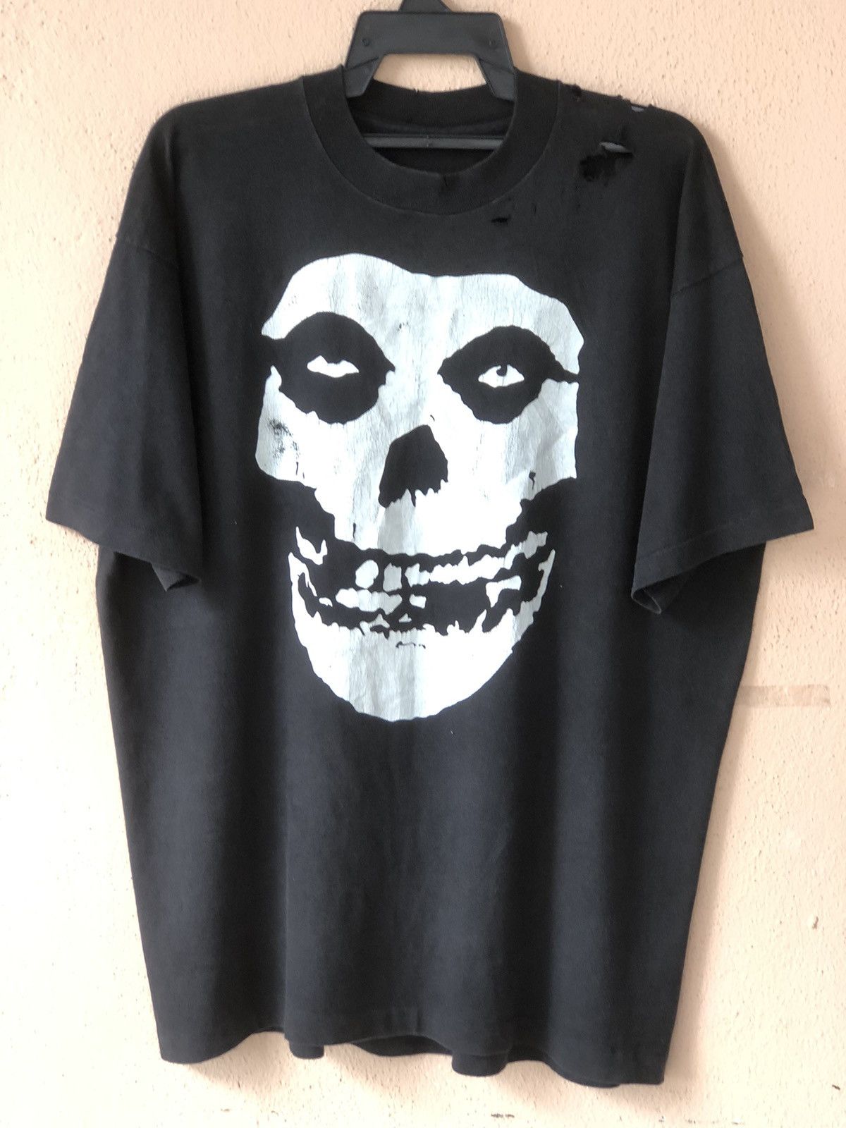 image of Band Tees x Misfits Vintage 90's Misfits Iconic Skull Heavy Distressed in Black, Men's (Size XL)