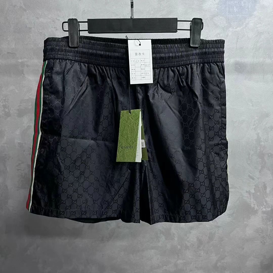 Gucci gucci khaki drawstring casual shorts Size US 36 / EU 52 - 1 Thumbnail