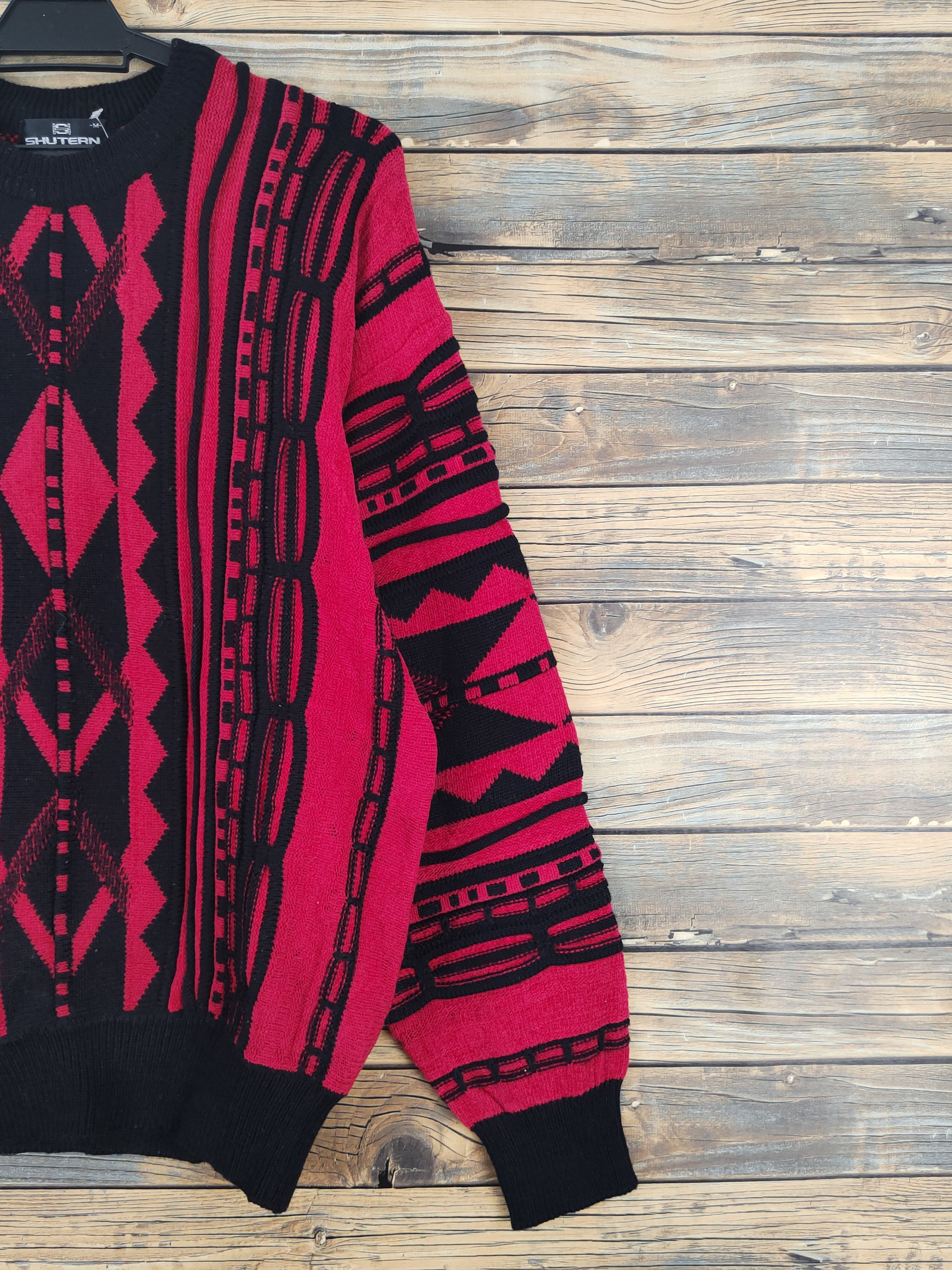 Aran Isles Knitwear Shutern art vintage Red Black Knitwear Sweatshirts #W1098 Size US M / EU 48-50 / 2 - 9 Thumbnail