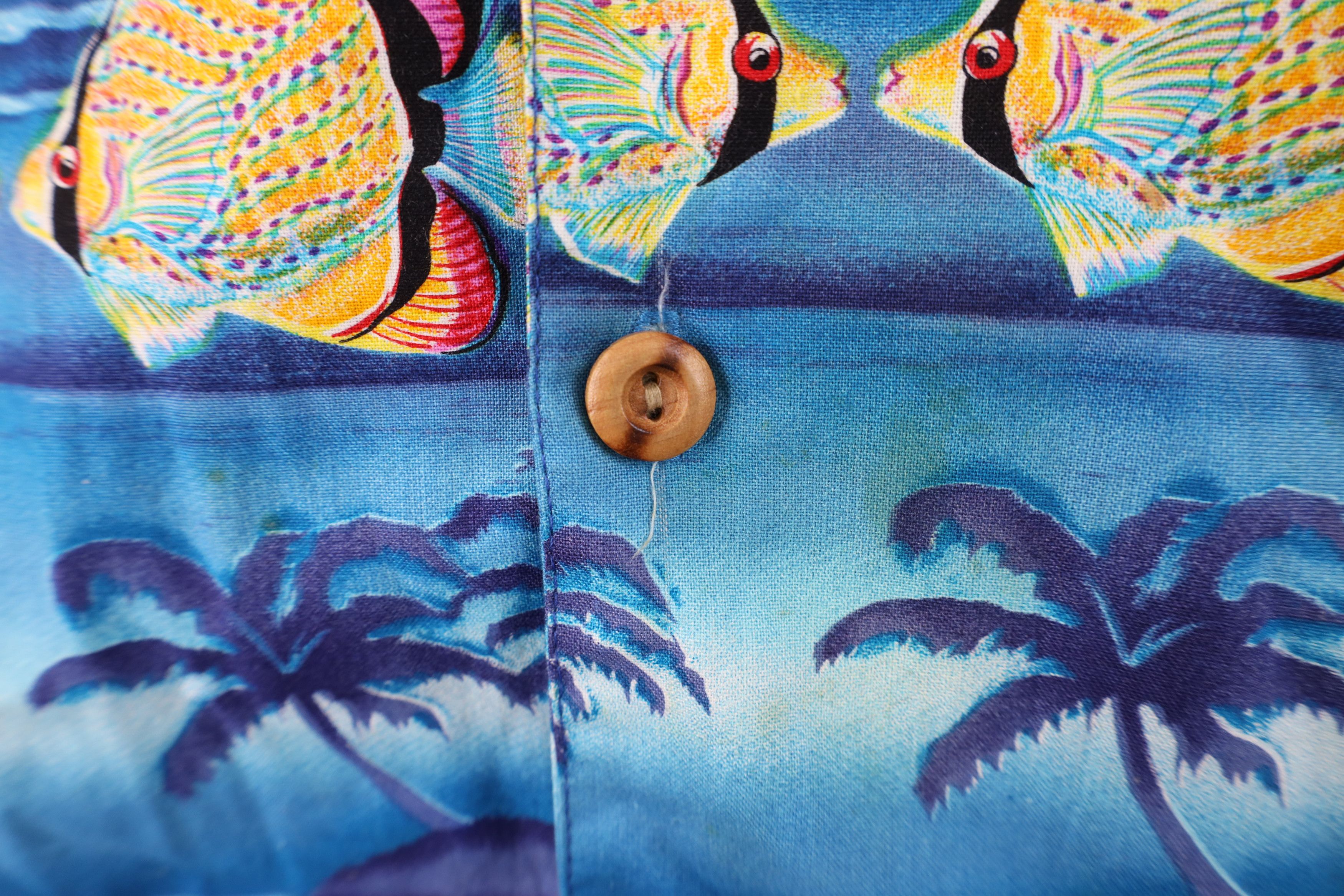 Vintage Vintage 90s Streetwear Fish All Over Print Button Shirt USA Size US XXL / EU 58 / 5 - 7 Thumbnail