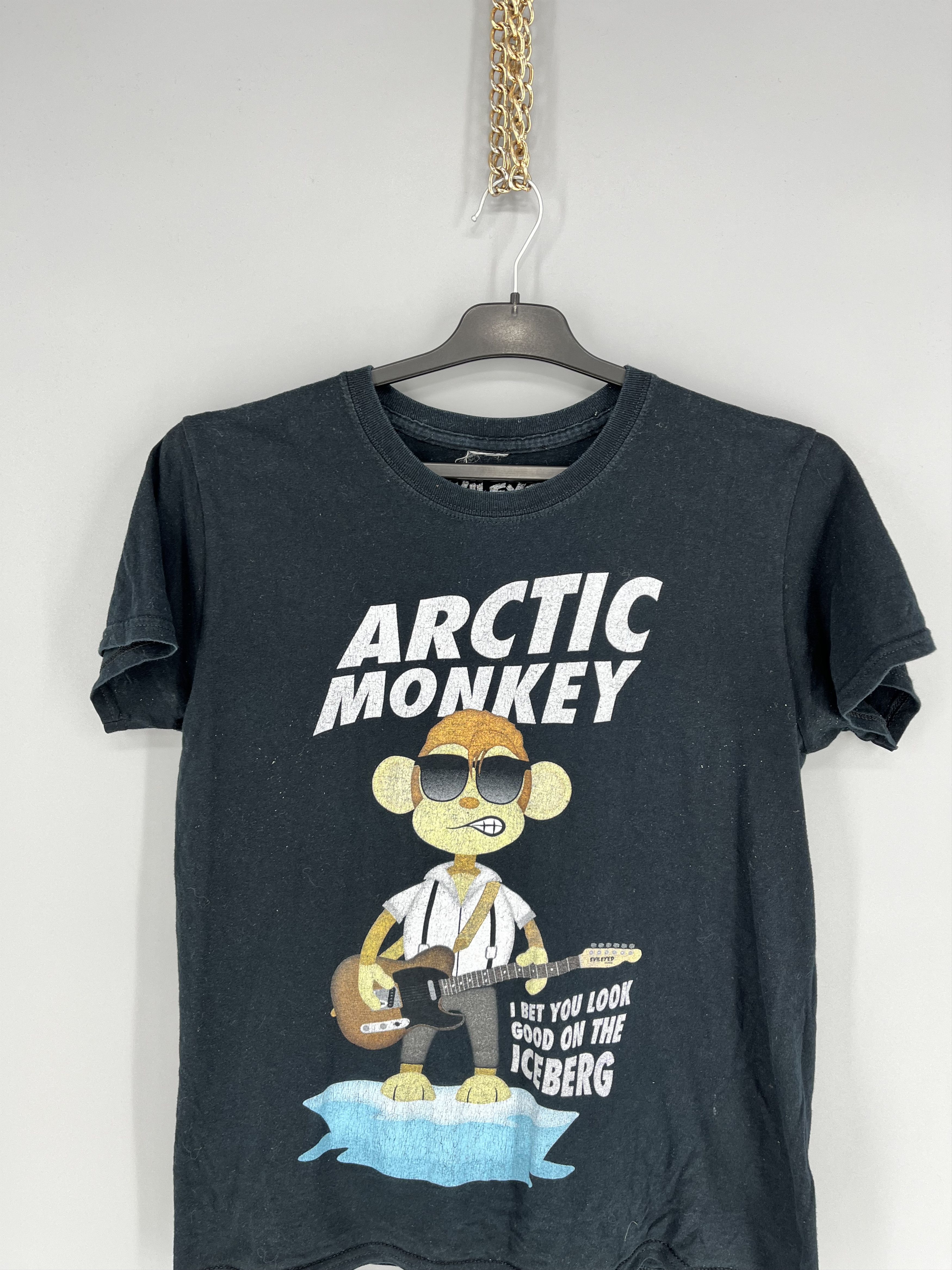 Band Tees Vintage Y2K Arctic Monkeys Retro Band Rock Tshirt Streetwear Size US S / EU 44-46 / 1 - 6 Thumbnail