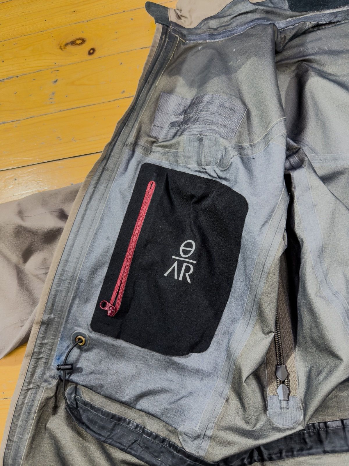 Arc'teryx Arcteryx proshell lightweight gore tex rain proof jacket Size US M / EU 48-50 / 2 - 16 Thumbnail