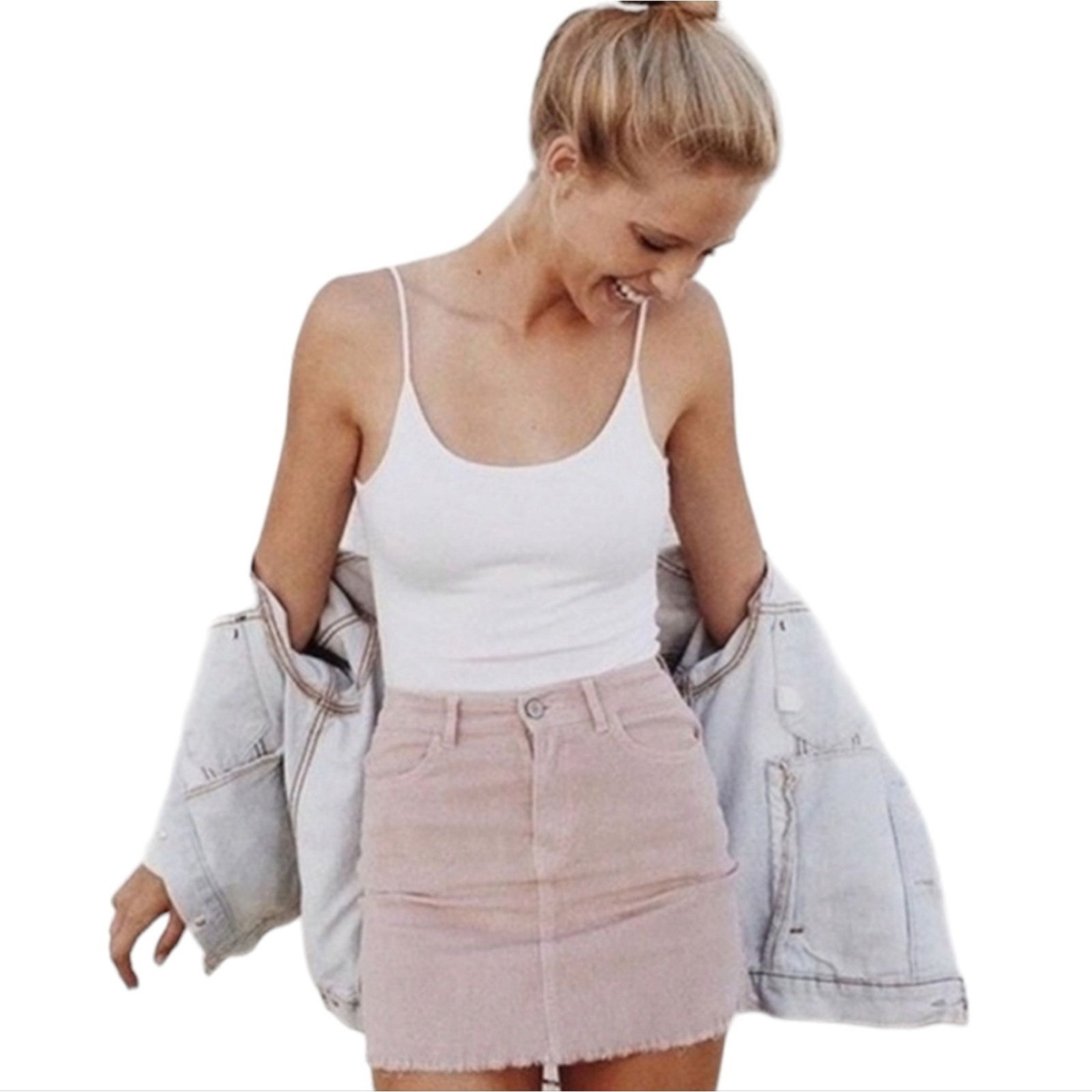 Brandy Melville Brandy Melville Juliette Cord Pink Mini Skirt Small Size 27" / US 4 / IT 40 - 2 Thumbnail