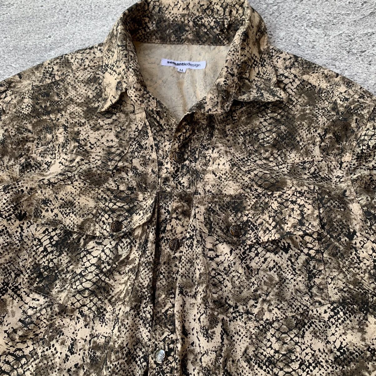 Japanese Brand Semantic Design Snake skin Pattern shirts Size US L / EU 52-54 / 3 - 7 Thumbnail