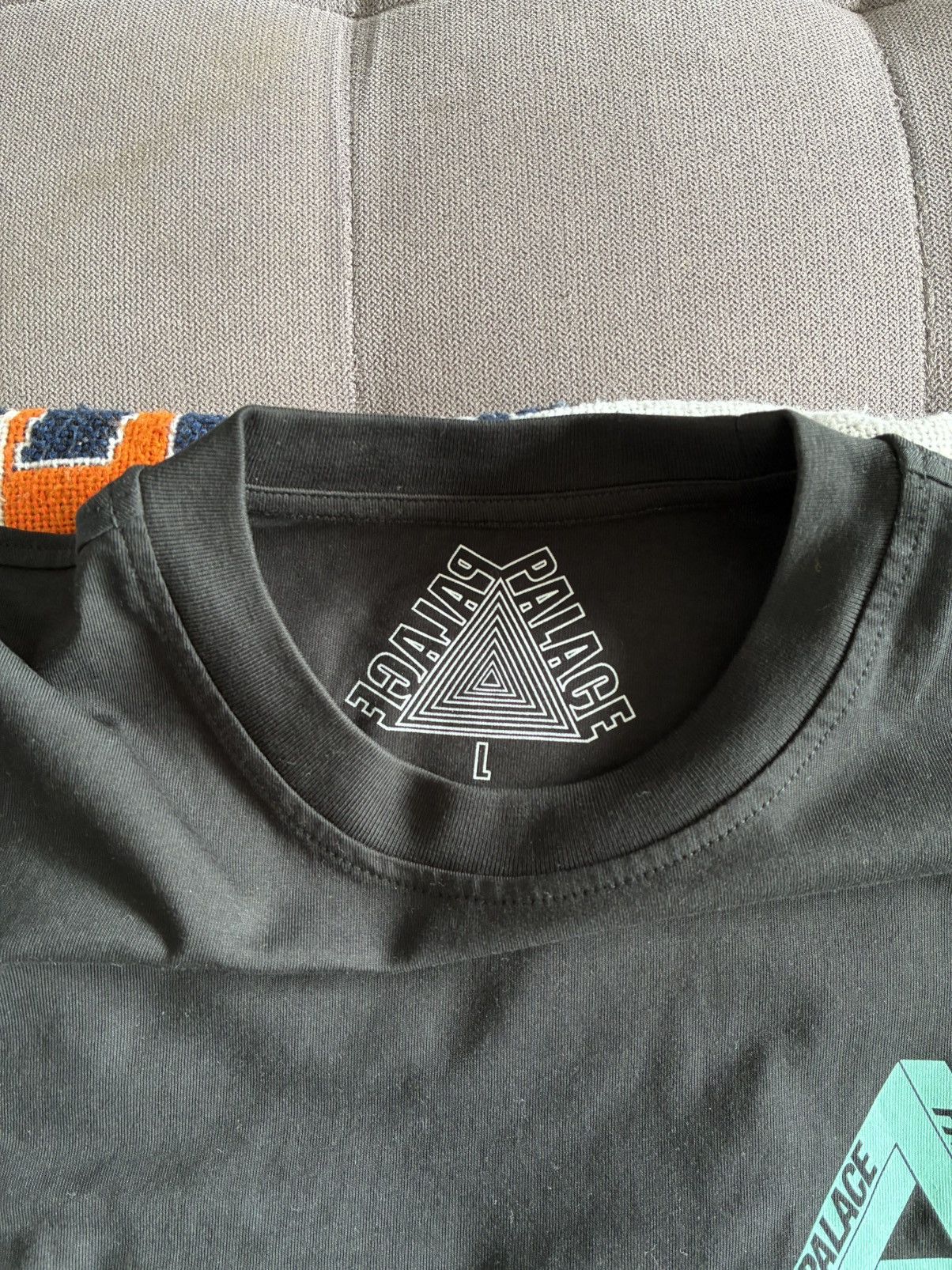 Palace Palace Tri-to-Help Tee Size US L / EU 52-54 / 3 - 6 Thumbnail