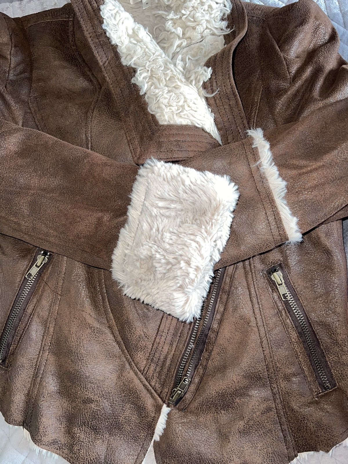 Japanese Brand Vintage brown shearling bike leather jacket 🤎 Size M / US 6-8 / IT 42-44 - 11 Thumbnail