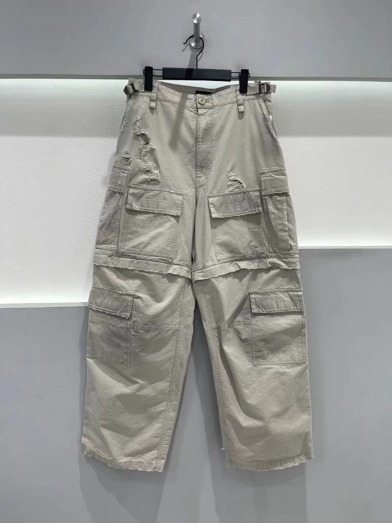 Balenciaga Balenciaga 24SS Grade Robe Cargo Work Pants Size US 44 / EU 60 - 1 Thumbnail