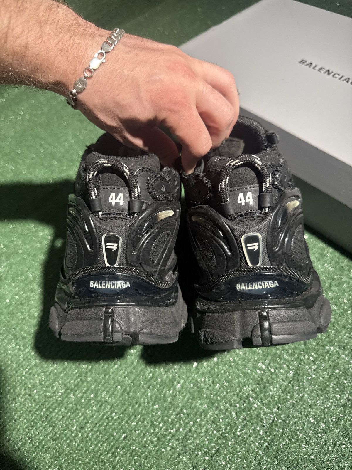 Balenciaga Balenciaga runner black size 44 Size US 11 / EU 44 - 4 Thumbnail