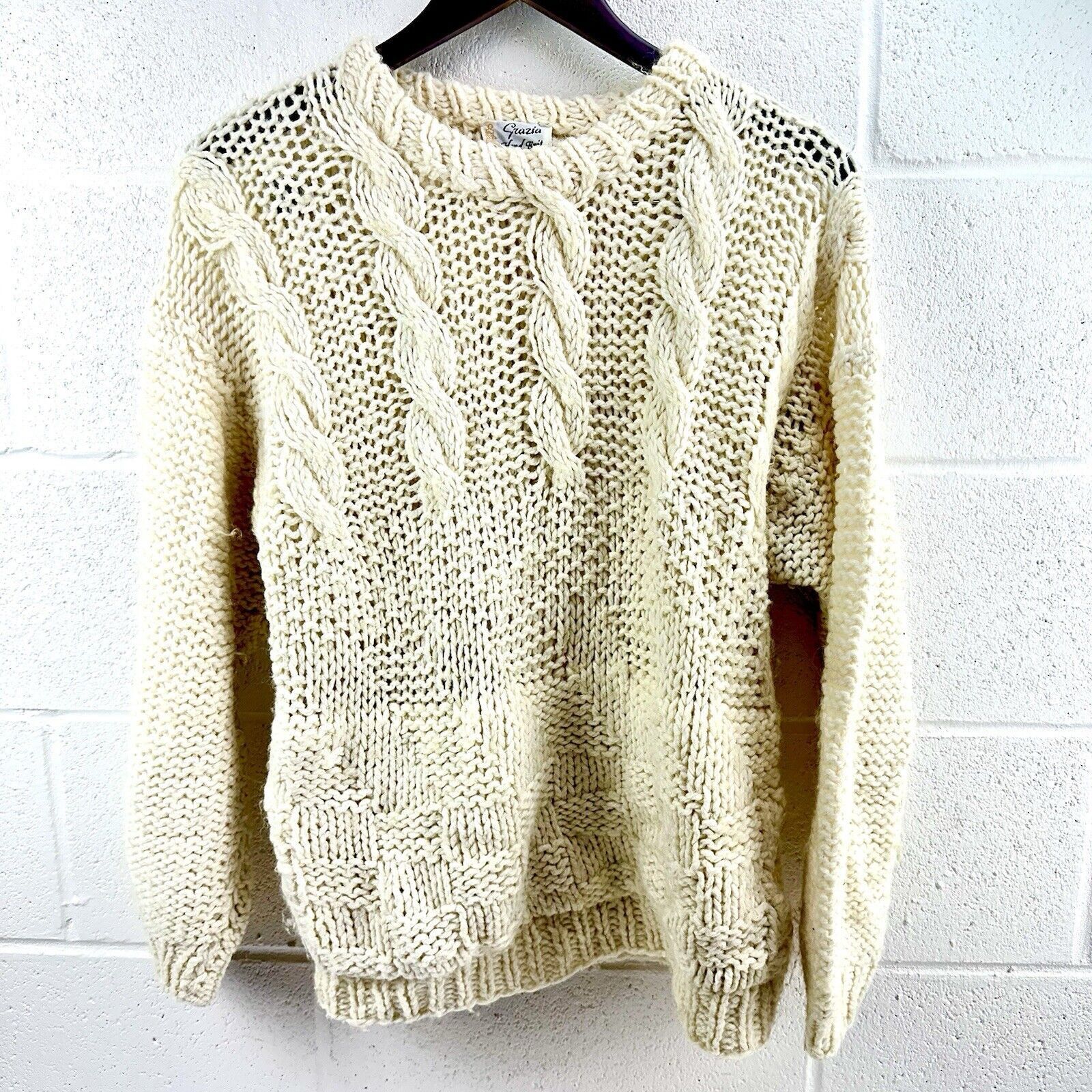 Other 1960's Grazia Italian Wool Hand Knit Vintage Cable Sweater M Size M / US 6-8 / IT 42-44 - 1 Thumbnail