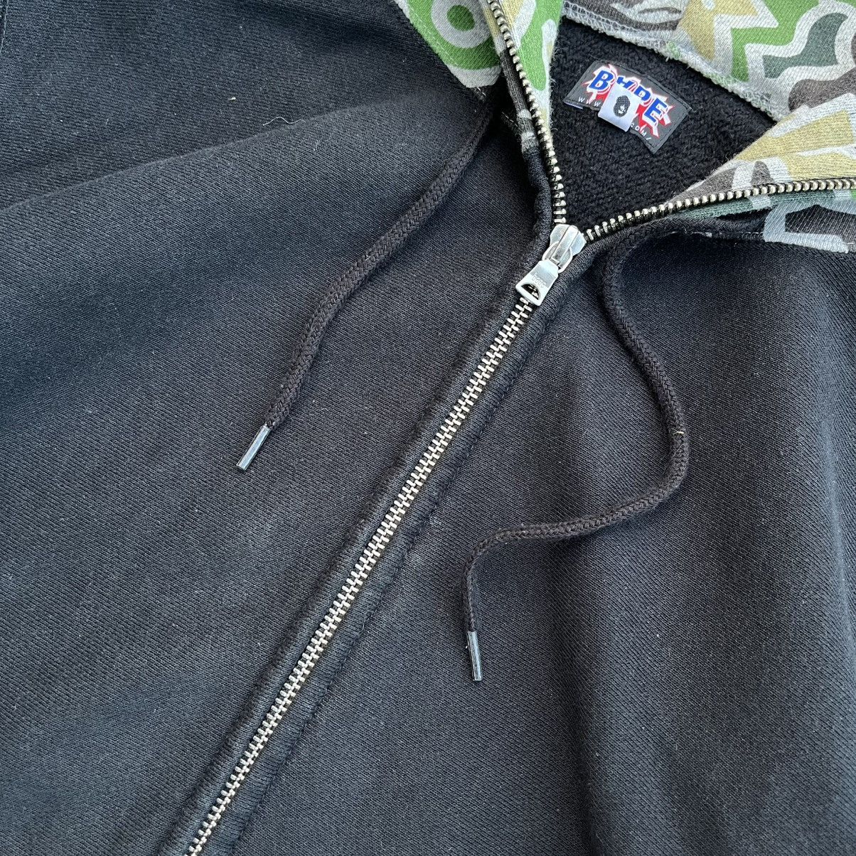 Bape A Bathing Ape Early 2000s Graphic Hood Camo full Zip Hoodie Size US L / EU 52-54 / 3 - 6 Thumbnail