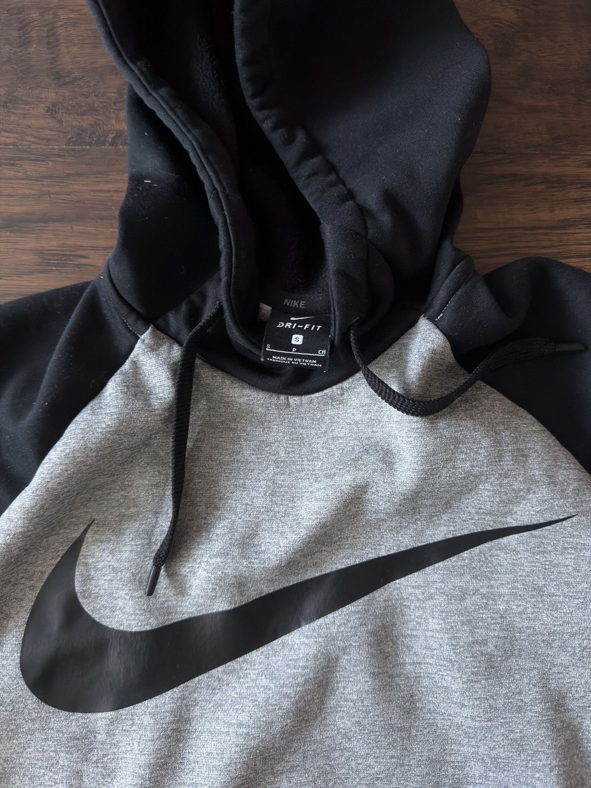 Nike Nike Dri-Fit Pullover Hoodie In Black and Gray Size US S / EU 44-46 / 1 - 2 Thumbnail