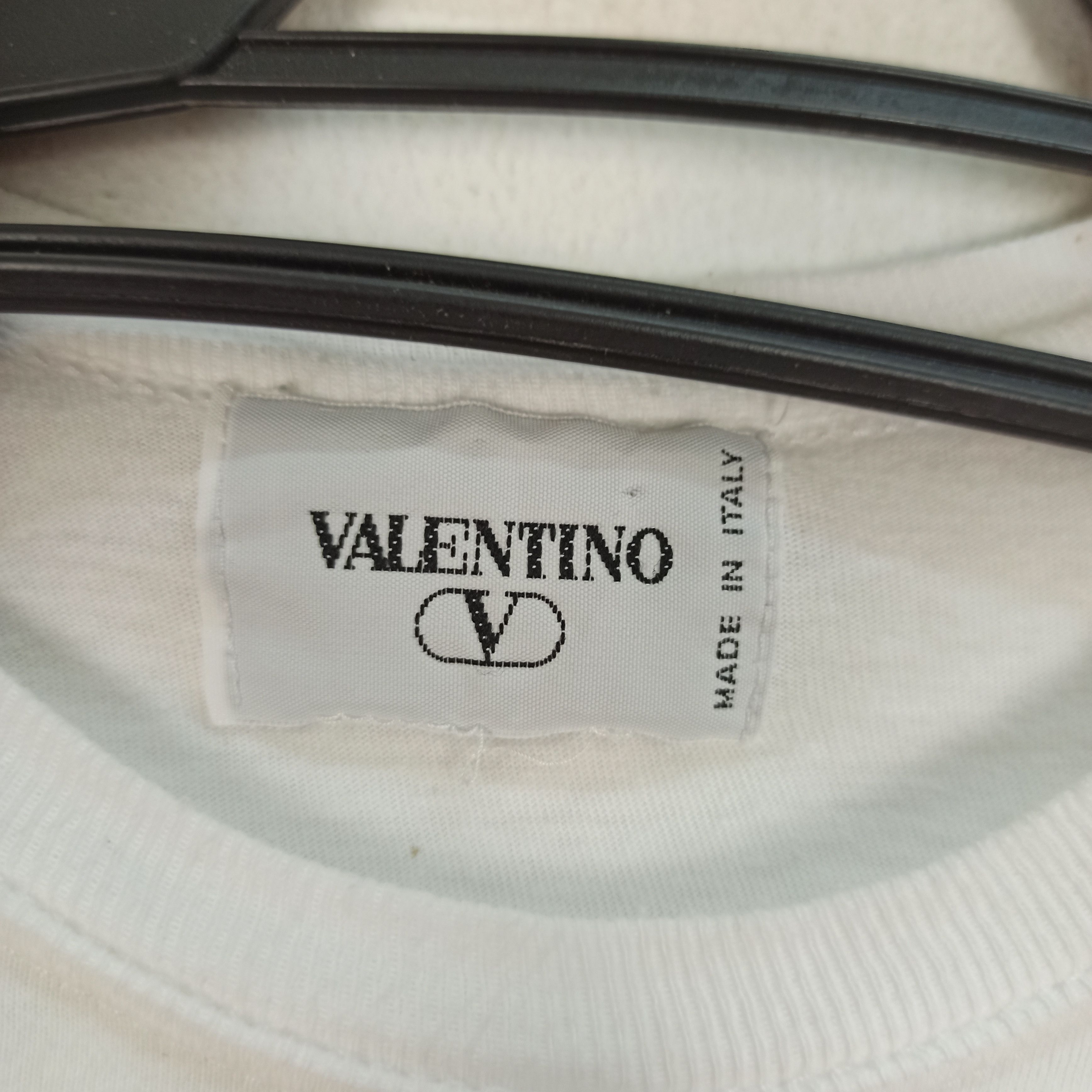 Valentino Vintage Valentino Tshirt Size US S / EU 44-46 / 1 - 5 Thumbnail
