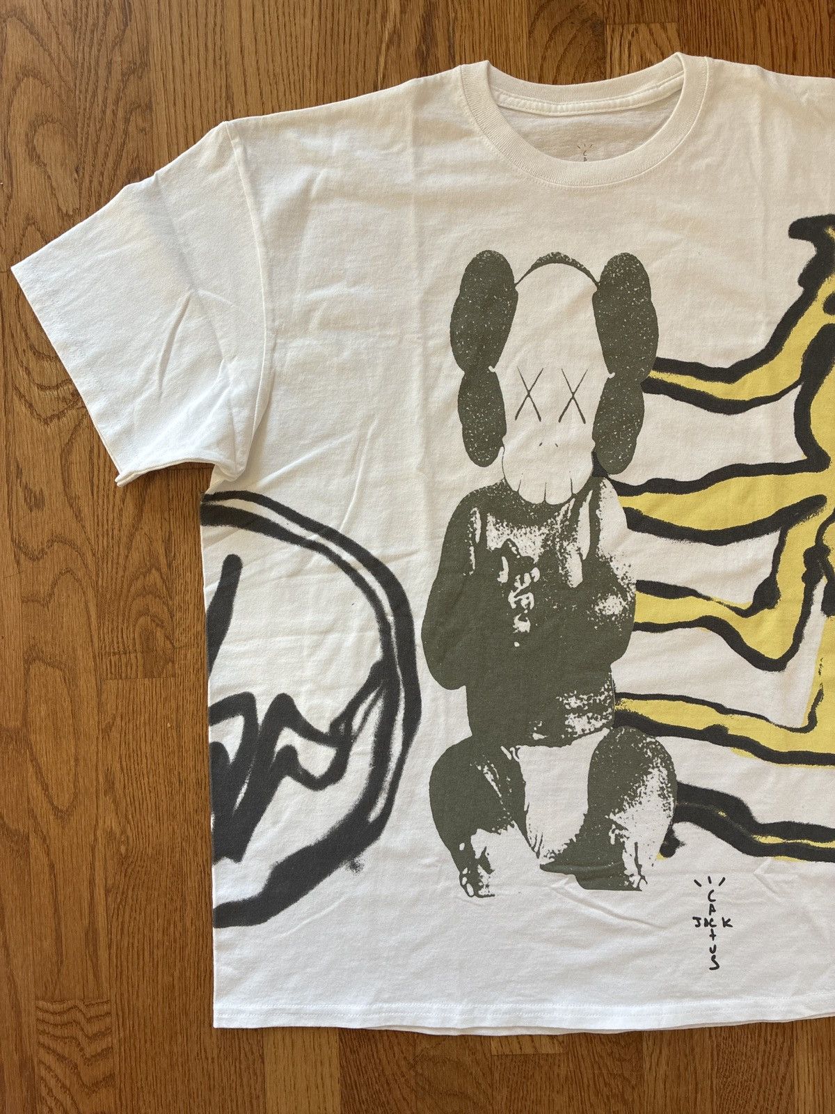 Fragment Design × Kaws × Travis Scott Travis Scott Cactus Jack Fragment Kaws Tee Size US L / EU 52-54 / 3 - 3 Thumbnail