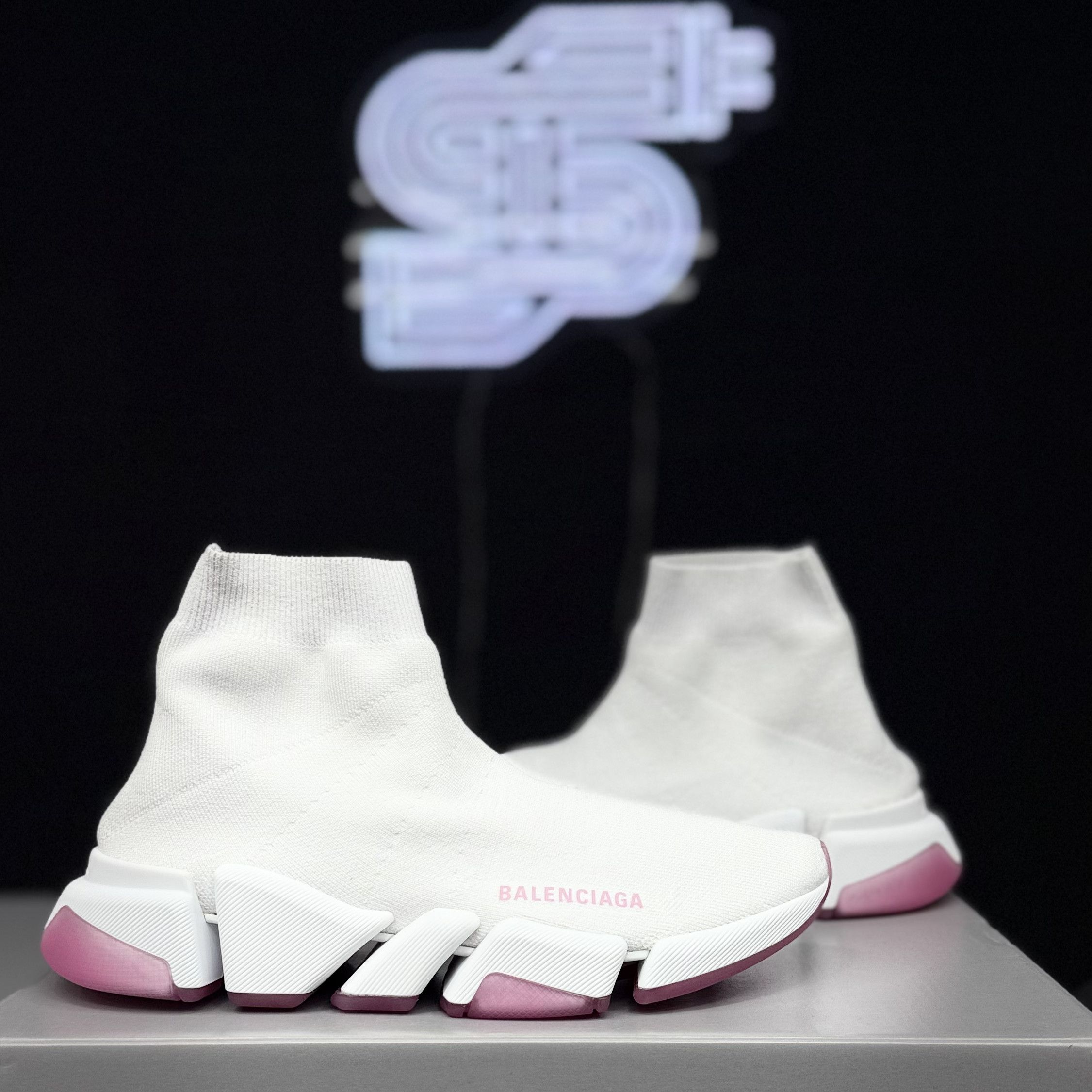 Balenciaga Balenciaga Speed 2.0 Trainer White/Pink Size US 8.5 / EU 41-42 - 4 Thumbnail