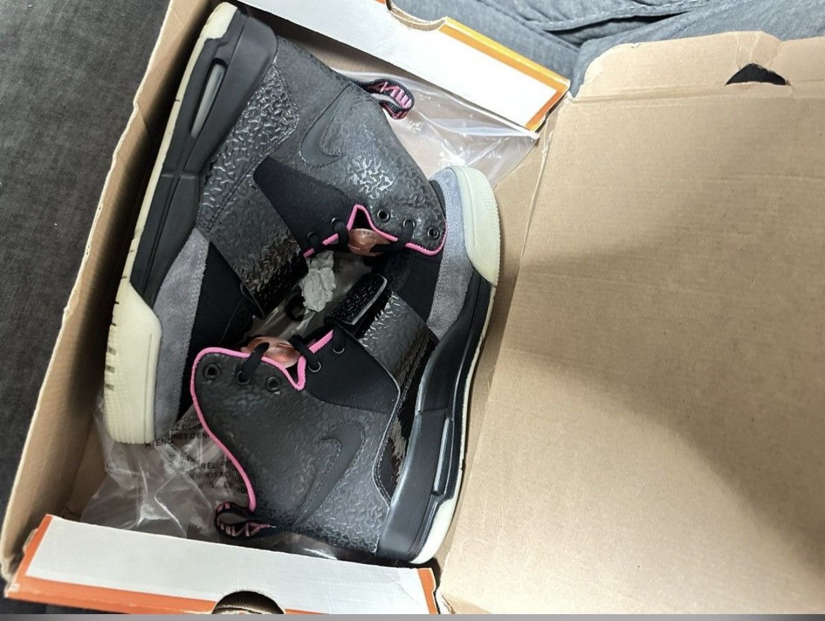 Yeezy Nike Air Yeezy 1 Size US 9 / EU 42 - 5 Thumbnail